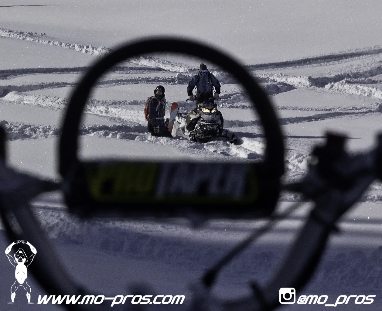 3_Backcountry _Backcountry United_CFR rack_Cheetah Factory Racing_gas Rack_Gear_Gun Rack_LinQ Snowboard Ski_Snowboard rack_snowboard_Snowboarding_snowmobile bag_Snowmobile_timbersled bag_Timbersled r.jpg