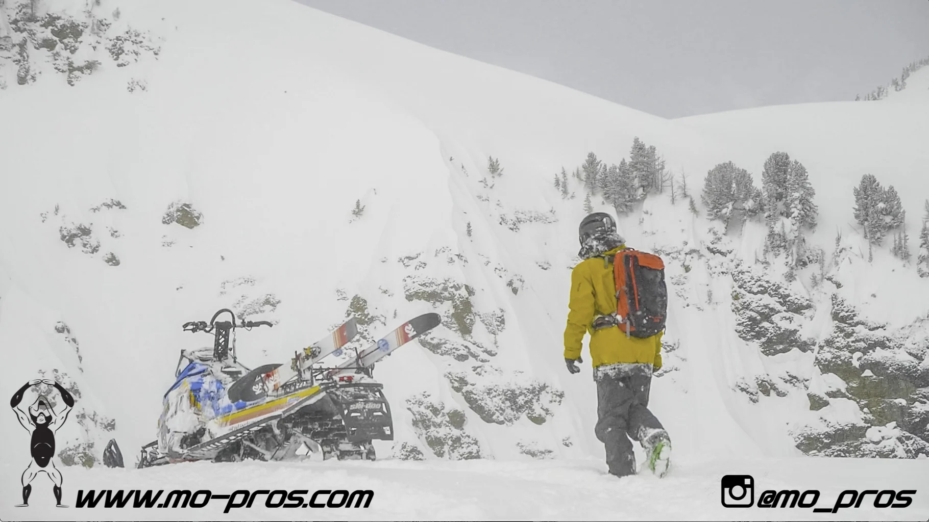 120_Gear_Gun Rack_LinQ Snowboard Ski_Snowbike_Timbersled Rack_Tsaina Rack_CFR rack_Cheetah Factory Racing_Snowboard rack_snowboard_snowmobile bag_Snowmobile_timbersled bag_gas Rack_Ski_Snowbike_Snowb.jpg