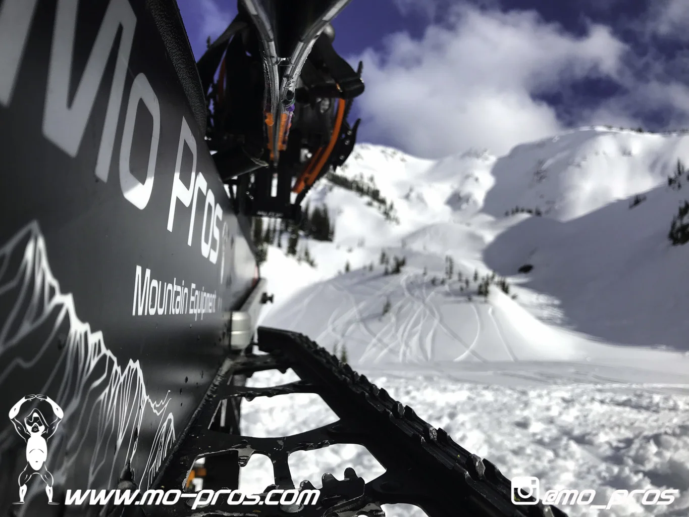 20_Gear_Gun Rack_LinQ Snowboard Ski_Snowbike_Timbersled Rack_Tsaina Rack_CFR rack_Cheetah Factory Racing_Snowboard rack_snowboard_snowmobile bag_Snowmobile_timbersled bag_gas Rack_Ski_Snowbike_Snowbo.jpg