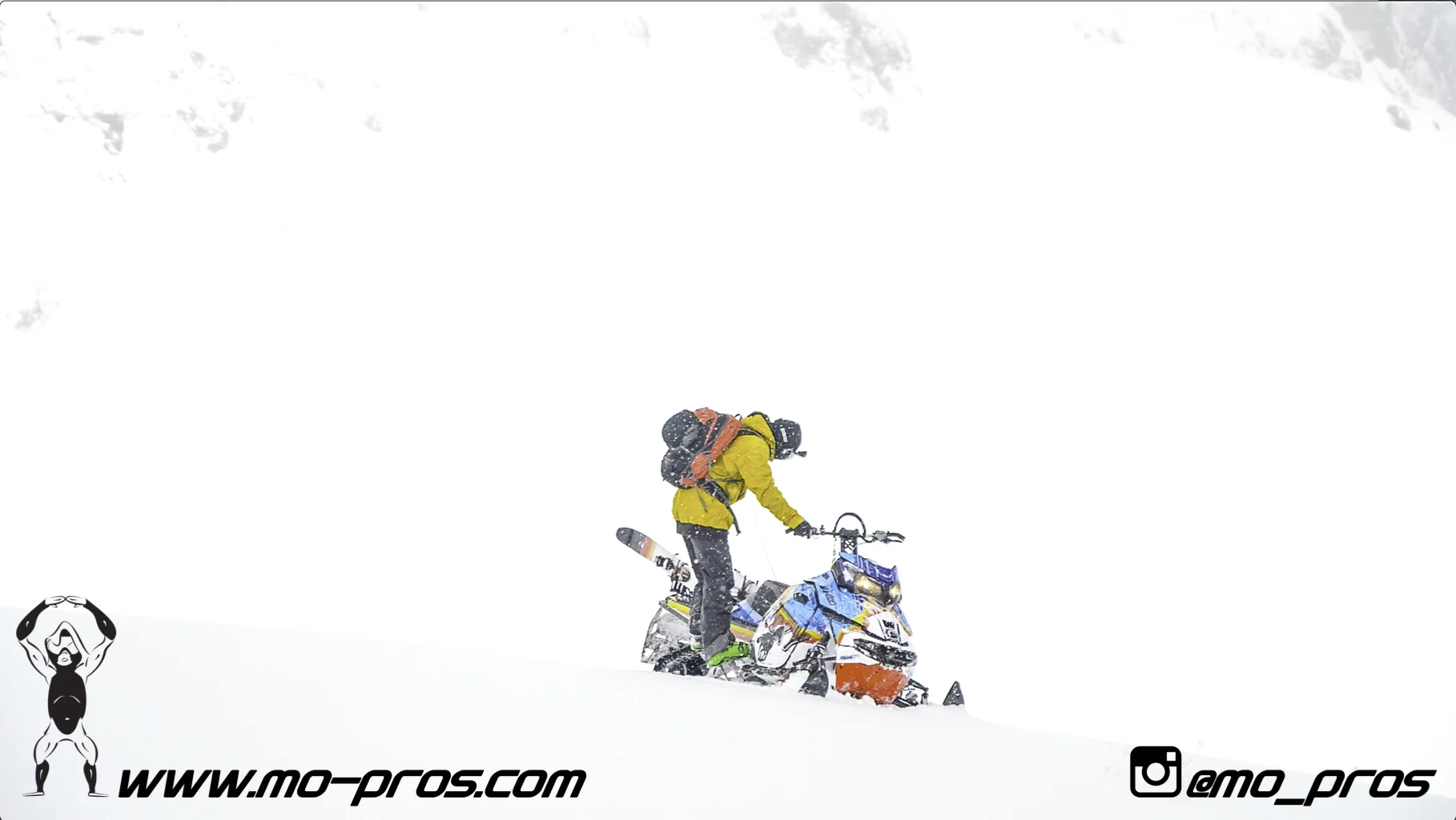 115_Ski_Snowbike_Timbersled Rack_Tsaina Rack_CFR rack_Cheetah Factory Racing_gas Rack_Gear_Gun Rack_LinQ Snowboard Ski_Snowboard rack_snowboard_Snowboarding_snowmobile bag_Snowmobile_timbersled bag_T.jpg