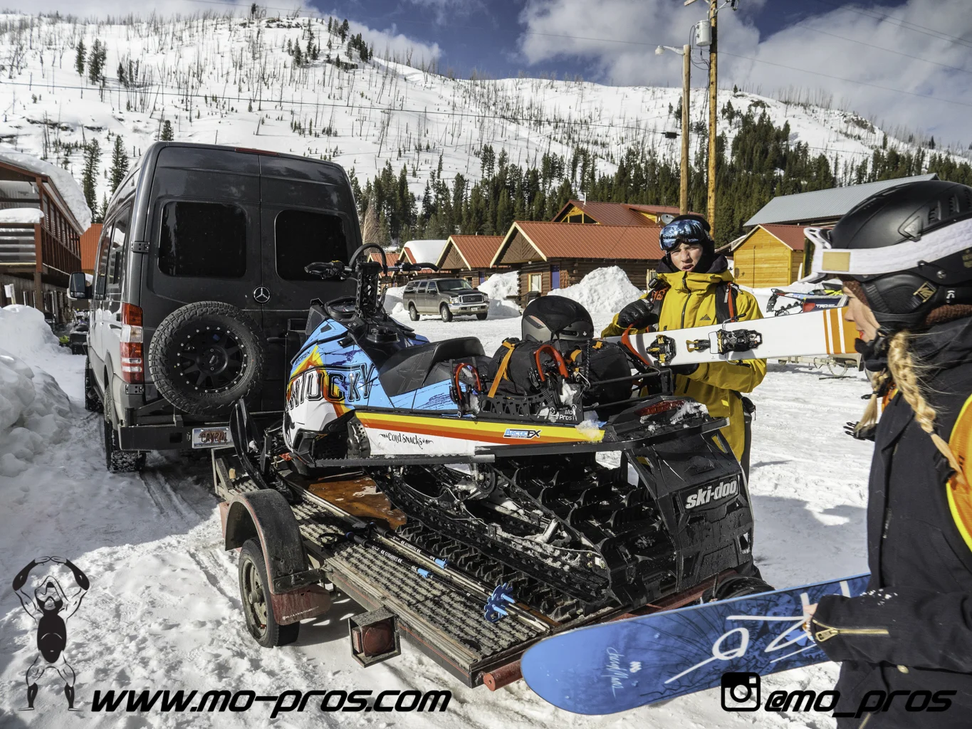 97_snowmobile bag_Snowmobile_timbersled bag_gas Rack_Gear_Gun Rack_LinQ Snowboard Ski_Ski_Snowbike_Timbersled Rack_Tsaina Rack_CFR rack_Cheetah Factory Racing_Snowboard rack_snowboard_Snowboarding_Ti.jpg