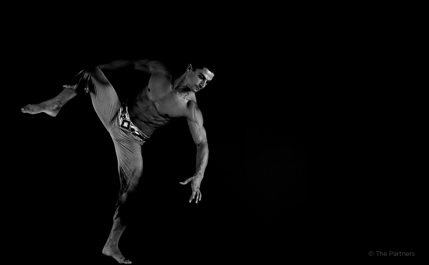 Acrobat-somersault_animated_upd.gif