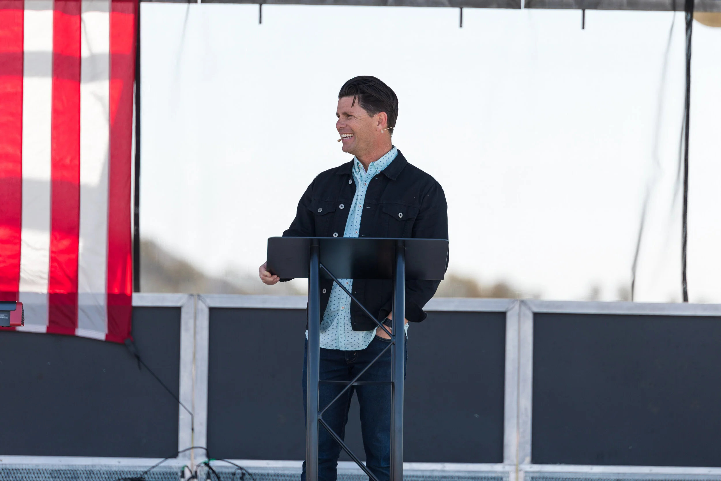 john-randall-calvary-chapel-pastor.jpg