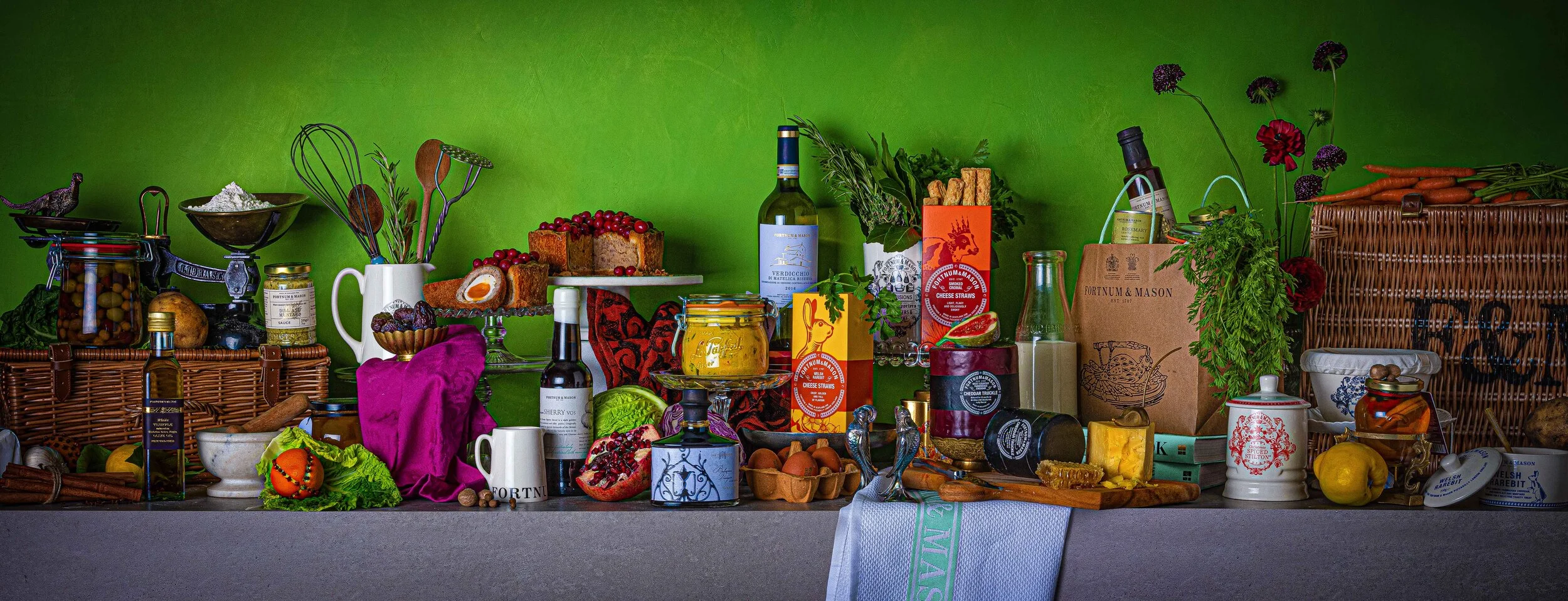 FM_XMAS_2019_ONLINE_BANNER_FOODHALL.jpg