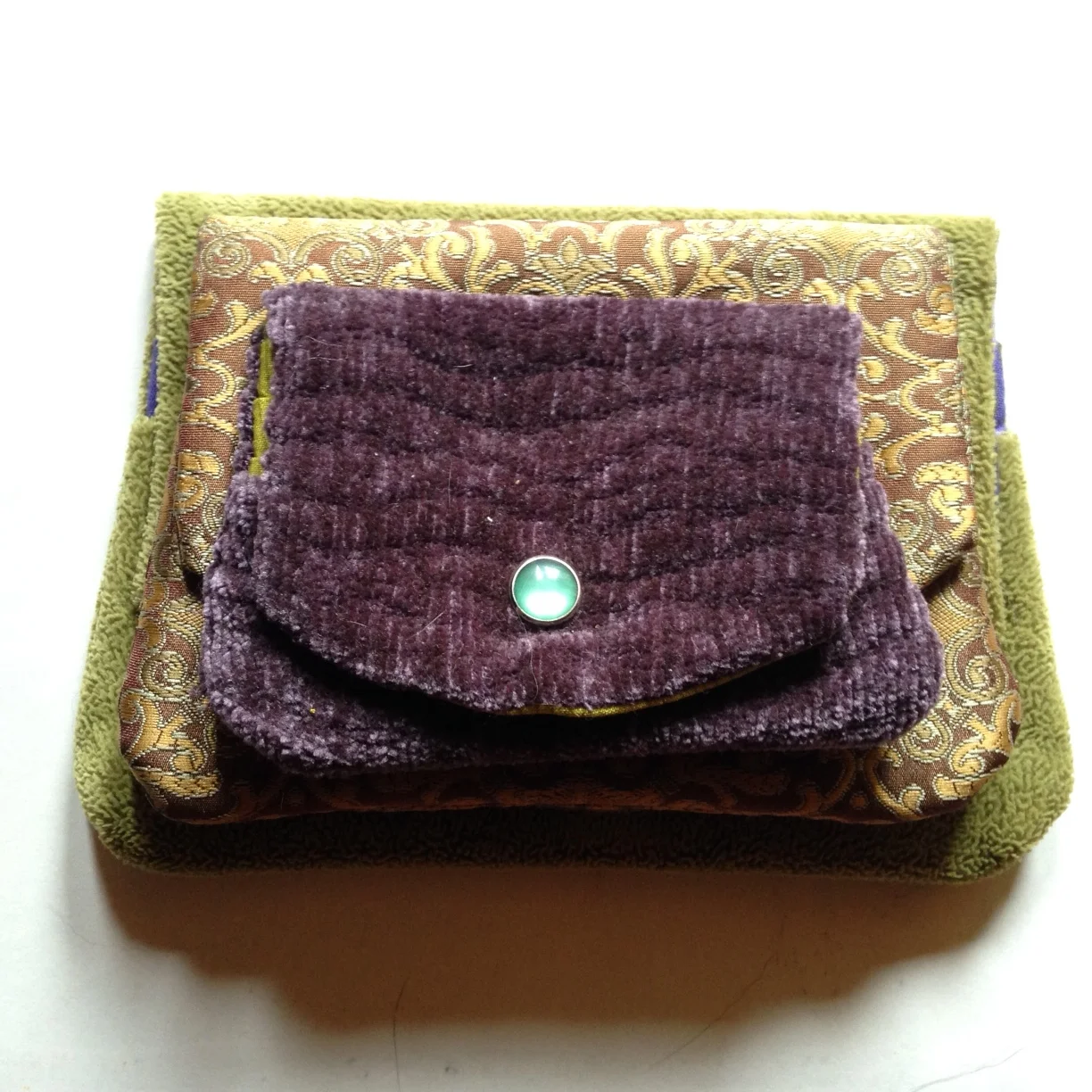 size comparison three-pocketed wallets