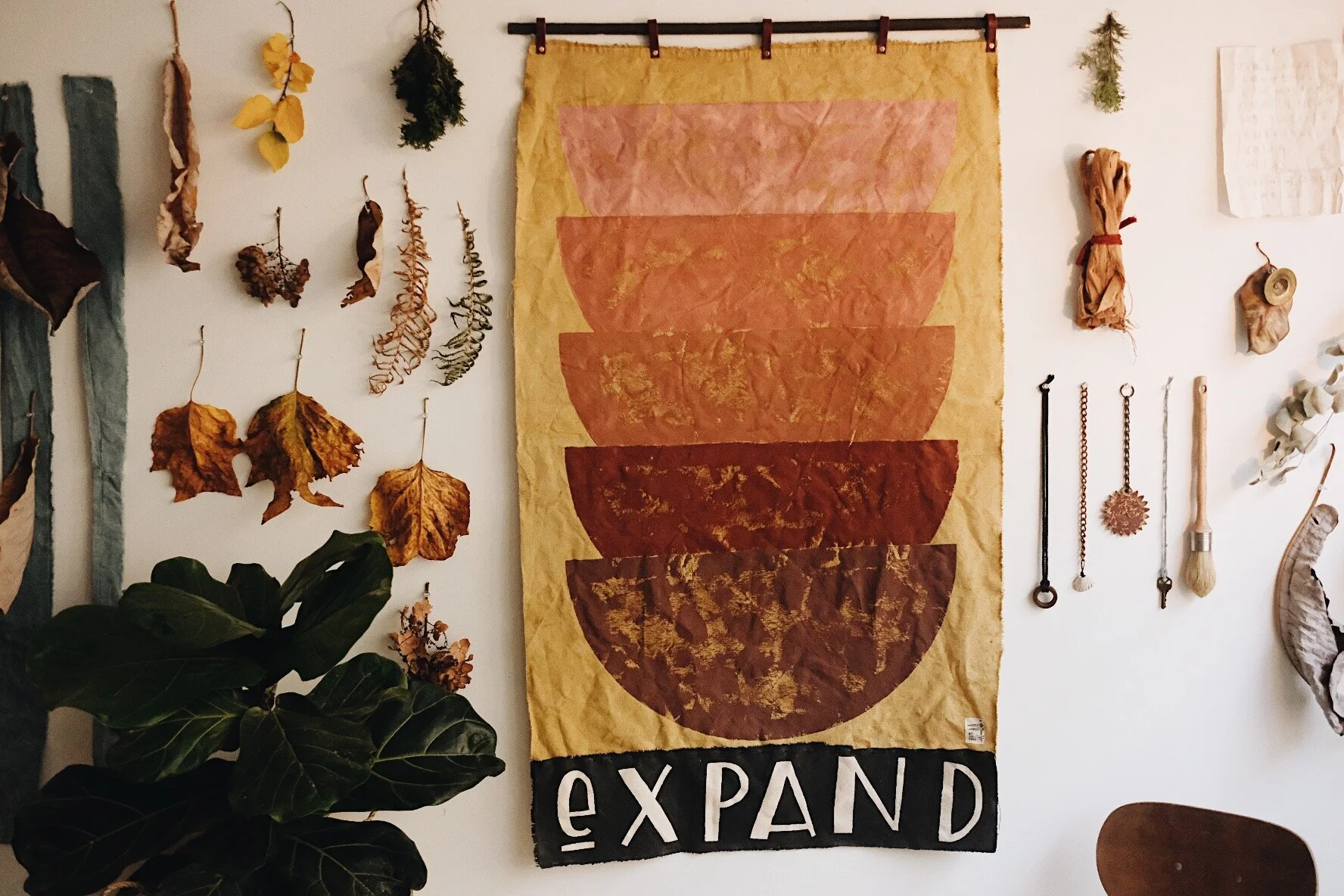 Expååånd (Self) ::: Canvas Banner