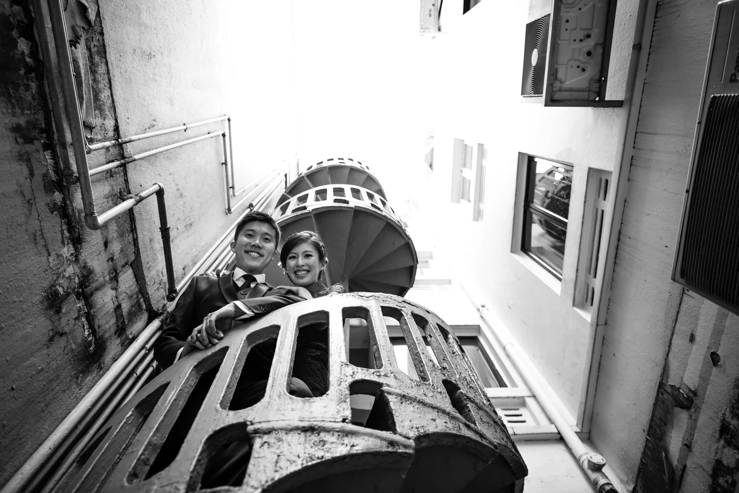 Pre Wedding Shoot Tiong Bahru Rustic Rain Singapore (3 of 3).jpg