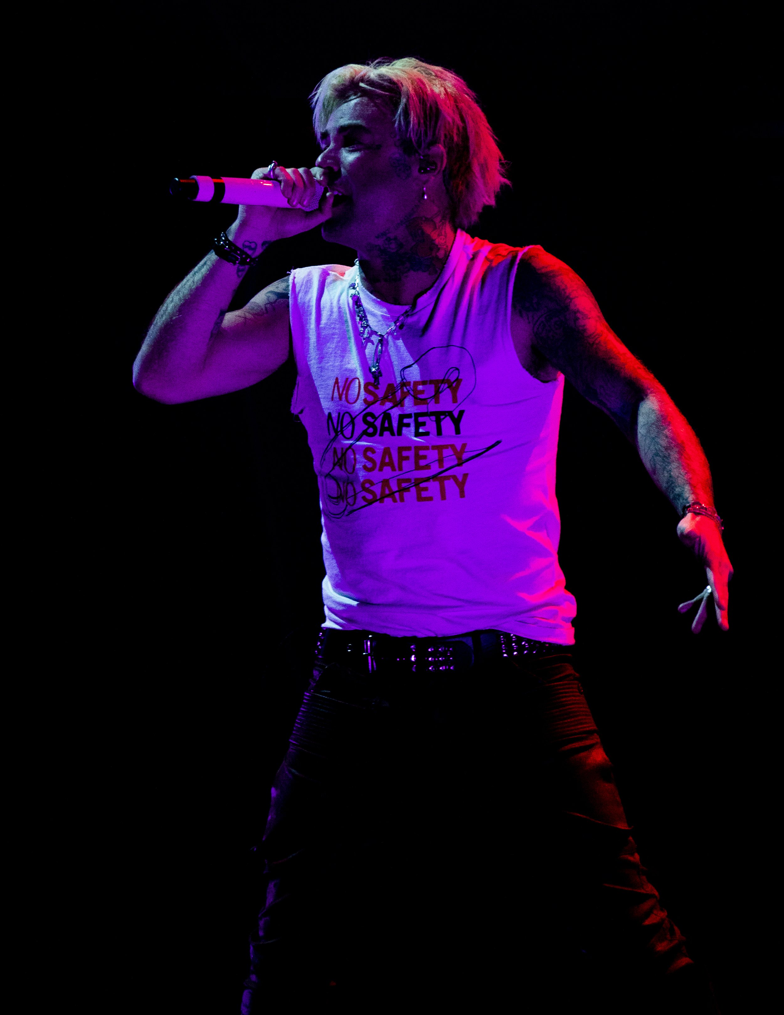 Machine Gun Kelly, JXDN - TICKETS TO MY DOWNFALL TOUR - Red Rocks - Morrison, Colorado - Monday, October 18, 2021 - PHOTO BY Mowgli Miles of Interracial Friends-70.JPG