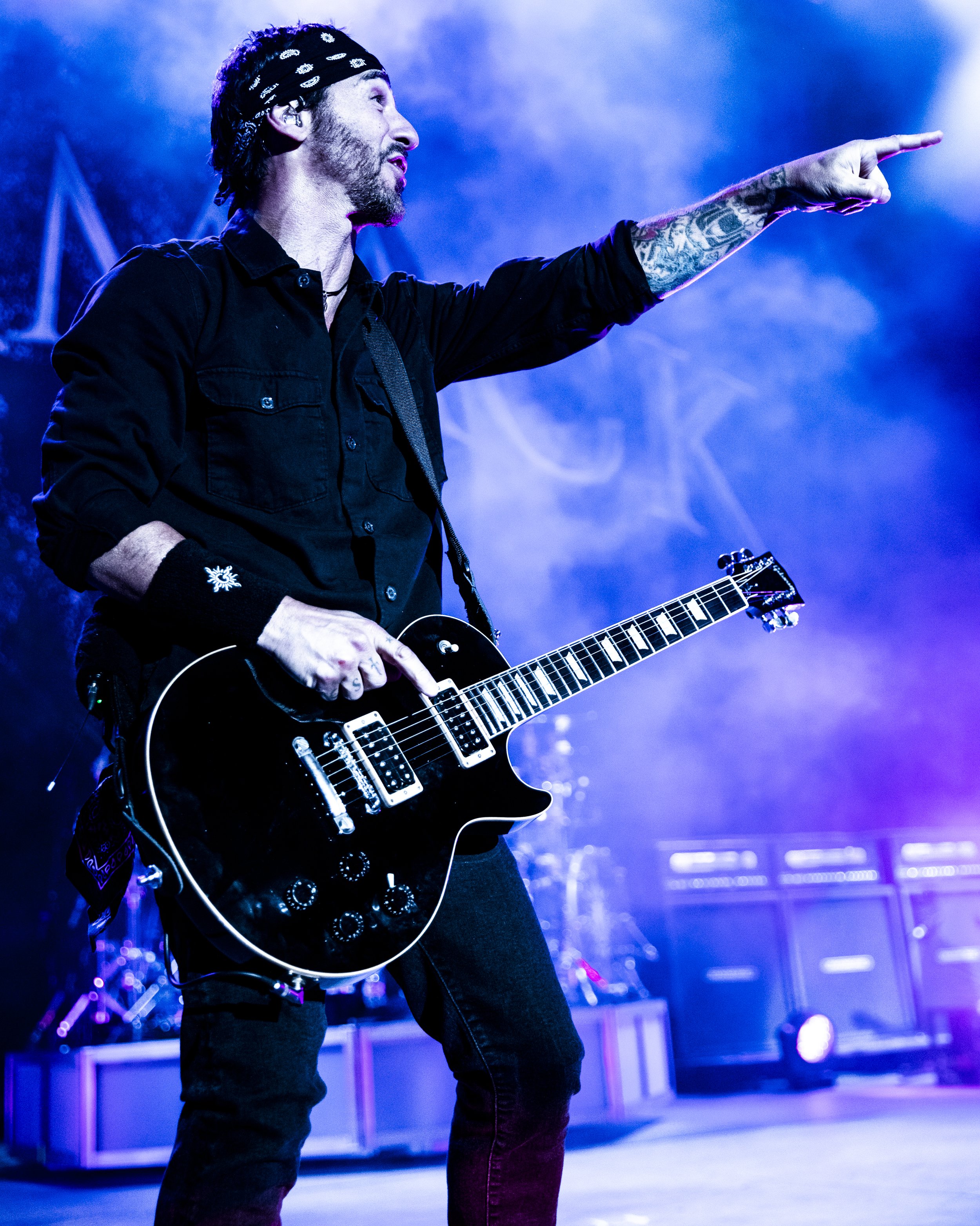 Godsmack, I Prevail, Bad Omens, Fame On Fire - 107.9 KBPI BIRTHDAY BASH - Fiddler's Green Amphitheatre - Greenwood Village, Colorado - Thursday, May 4, 2023- PHOTO BY Mowgli Miles of Interracial Friends-148.JPG