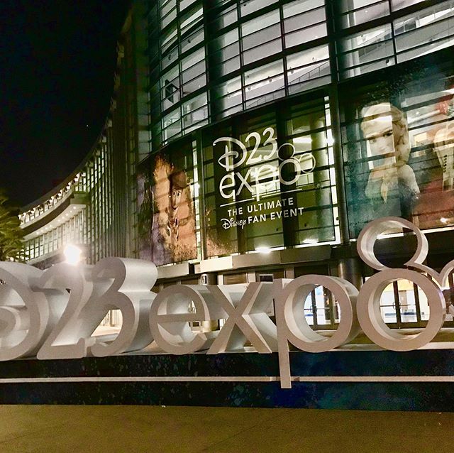 ...let it begin...
#disney #d23expo #d23expo2019 #waltdisney #sdcc2019 #marvel #pixar #disneyanimation #d23 @disneyd23 #starwars