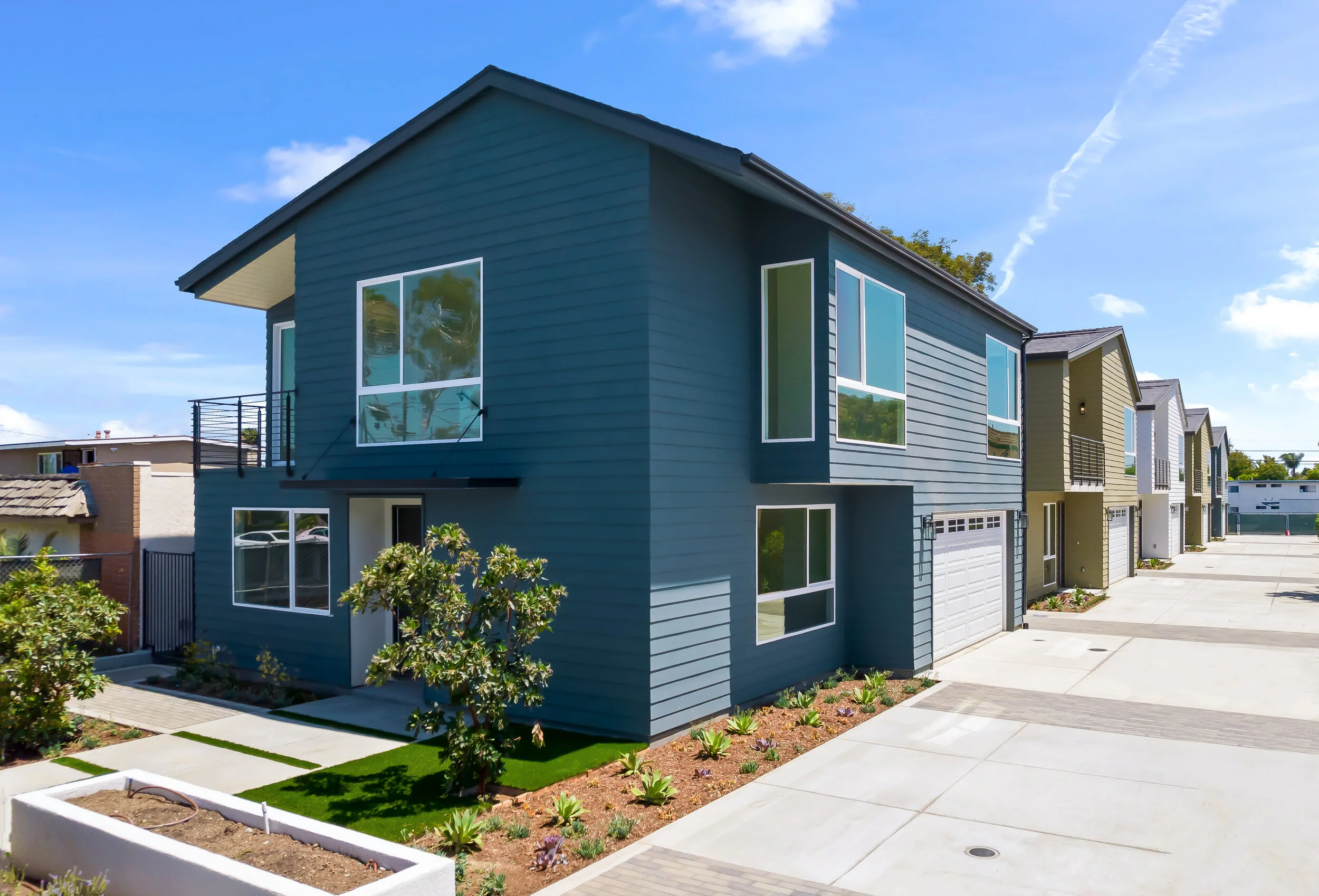 1966 Wallace Ave_1.jpeg