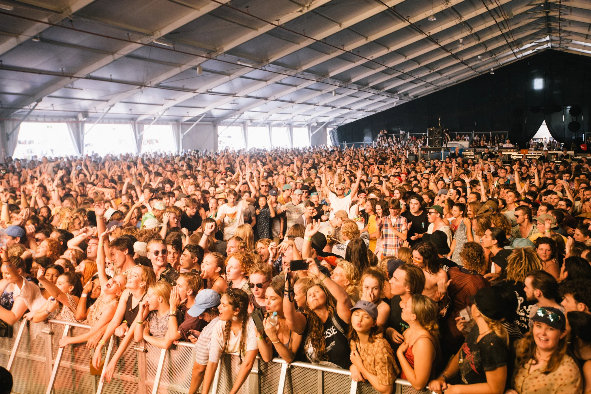 Atmosphere_Laneway-Festival-Brisbane-2017_credit-Bianca-Holderness-26.jpg