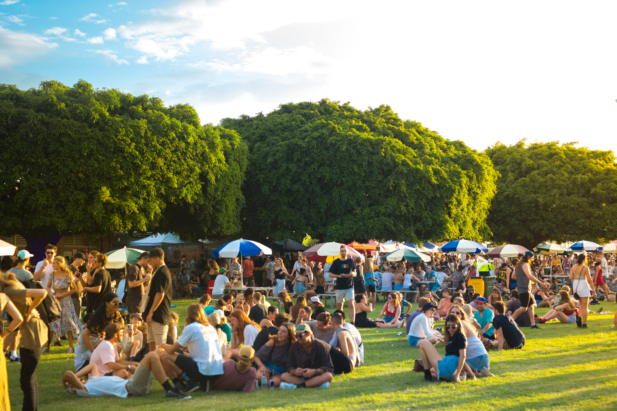 Atmosphere_Laneway-Festival-Brisbane-2017_credit-Bianca-Holderness-43.jpg