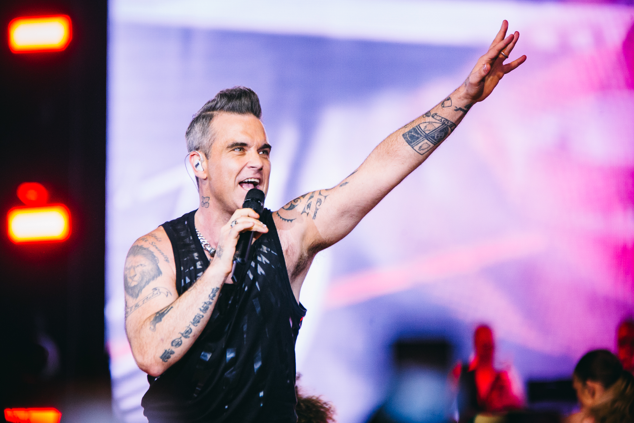Robbie Williams_Brisbane Entertainment Centre_Bianca Holderness_20-02-24.jpg