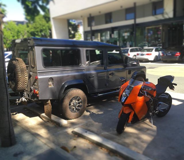 This would be my version of the ultimate garage! I am half way there but unfortunately with only two wheels of the six needed! #kiskadesign #ktmrc8 #landroverdefender