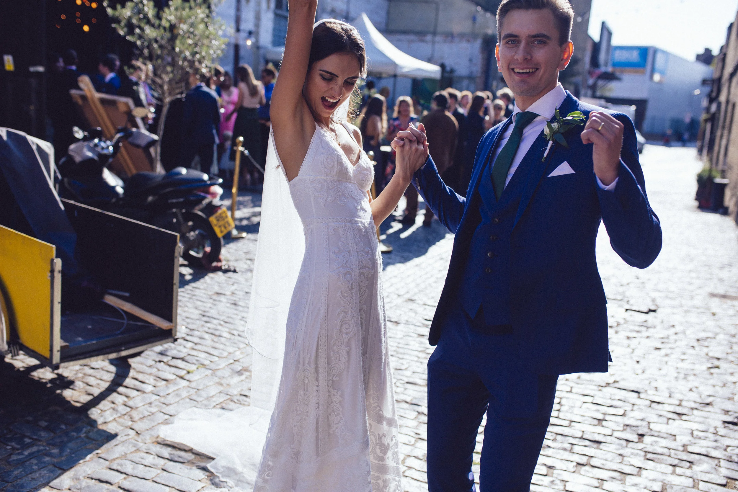 CREATIVE NATURAL WEDDING PHOTOGRAPHY BIRMINGHAM DIGBETH.jpg