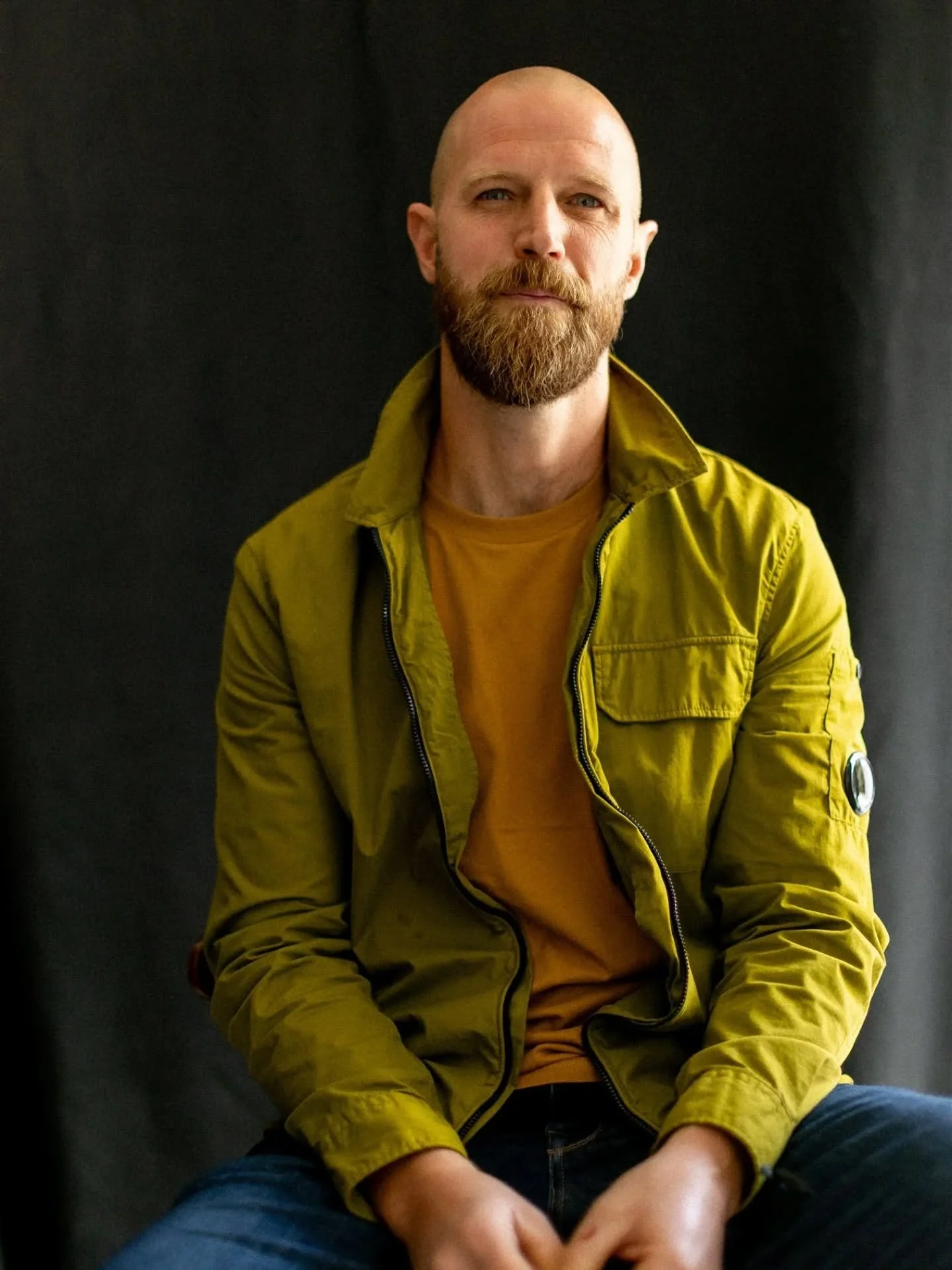 Portraits with @ian_townshend at home.

I went to high school with Ian. 20 years ago would you believe? Now a presenter, model and actor recently staring in a Vodafone advert, I was pleased to get his enquiry.

Ian brought his two children with him o