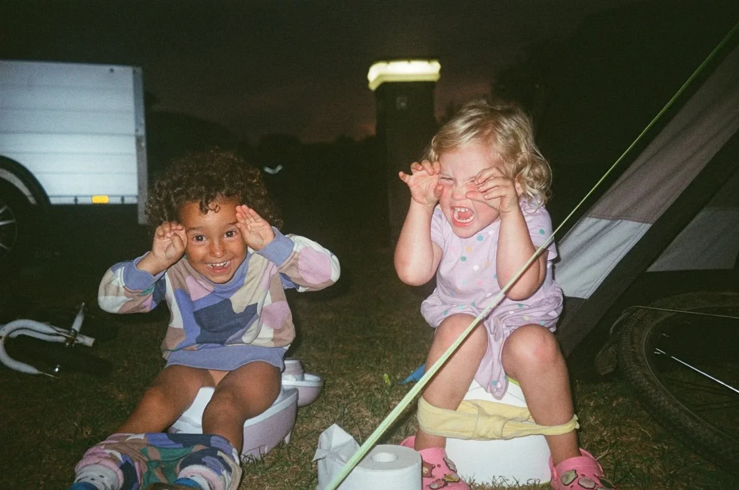 Family photography on film magic 🌈✨️

I do try to never to ask a kid to smile for a photograph. Although it's so embedded in us.

There are so many emotions and states that are just as wonderful and I want to learn to accept in all I love.

I learn 