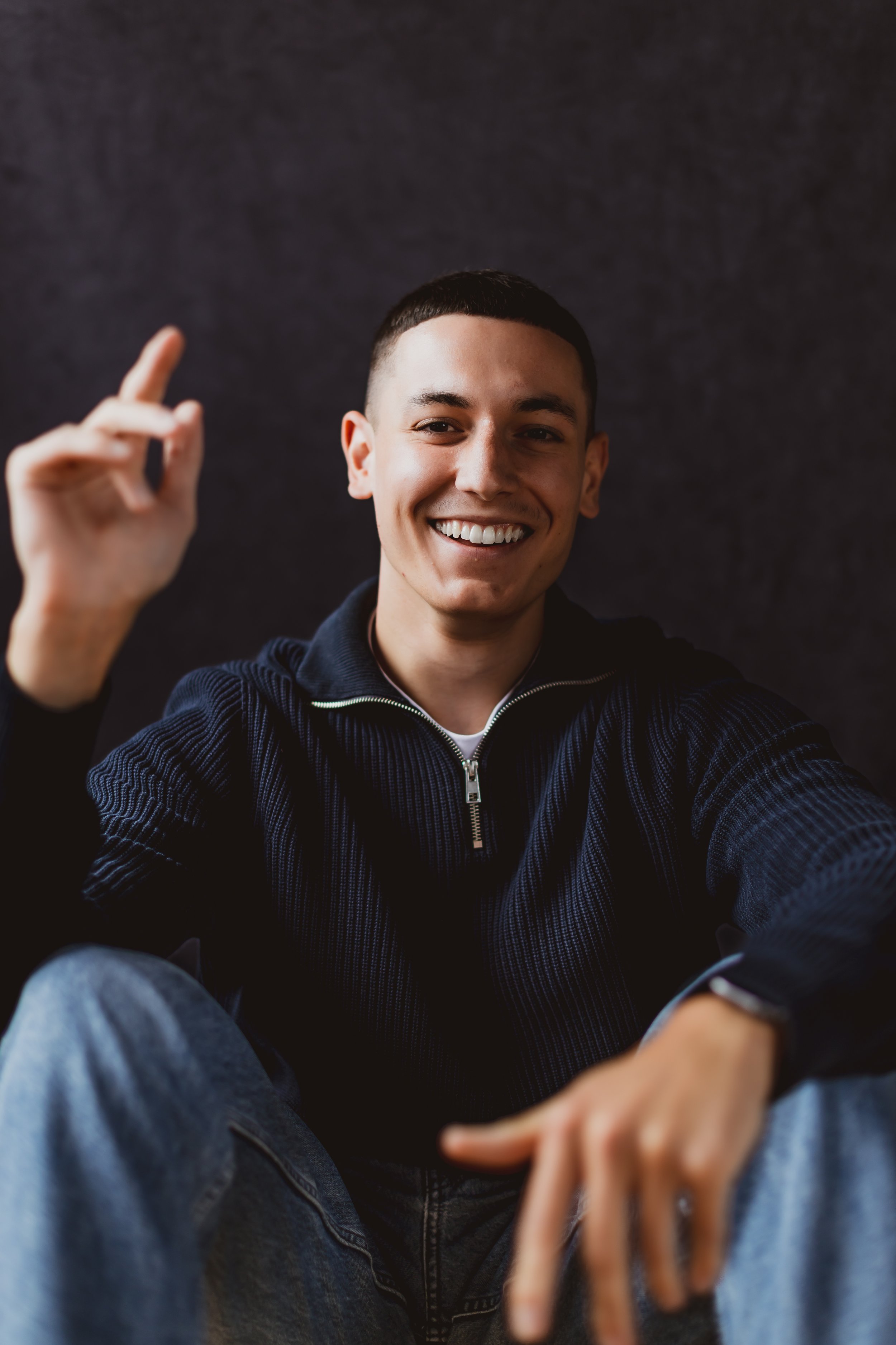 People & Groups Kubix 3031.jpg