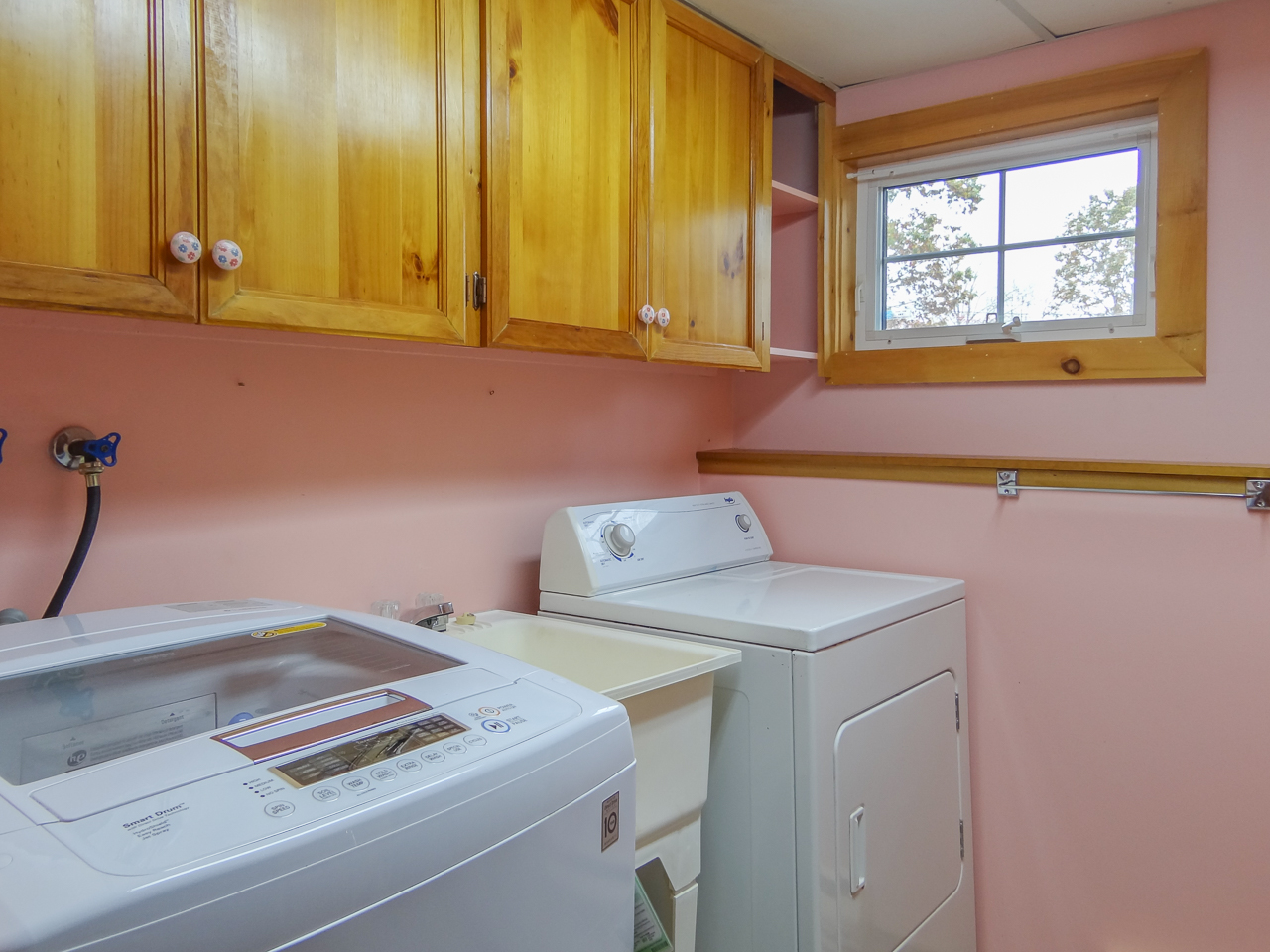 Laundry Room (Lower Level)