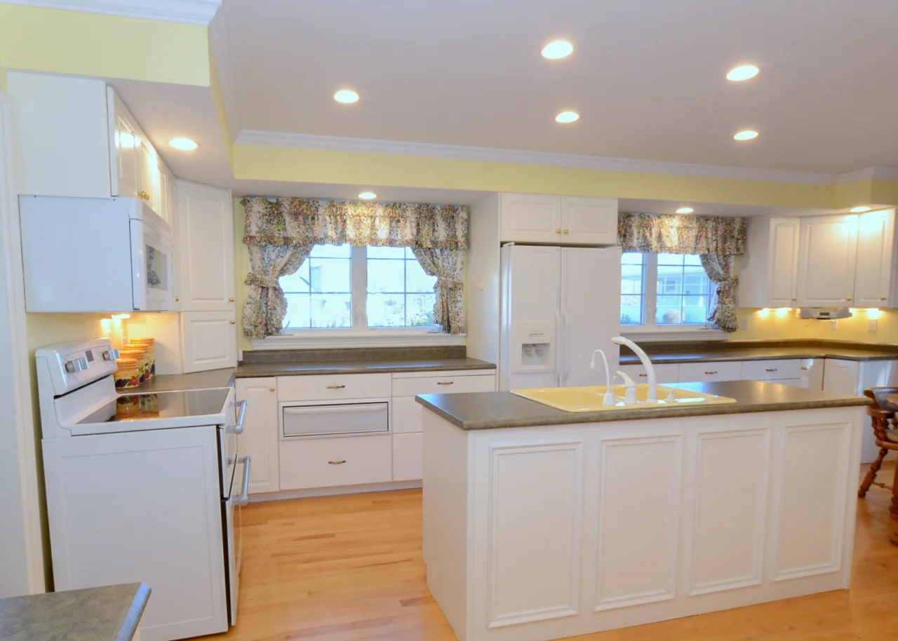40 George St Kentville-1022.jpg