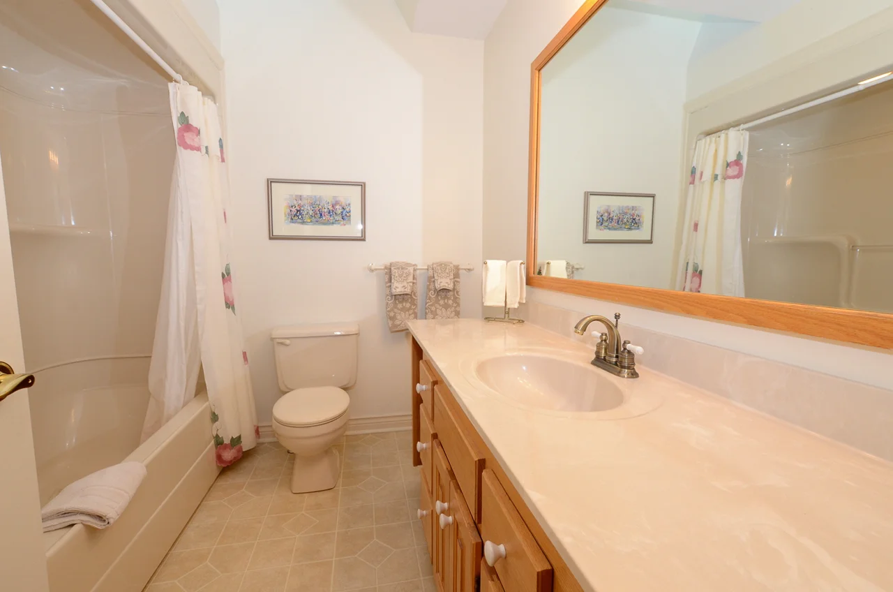40 George St Kentville-1033.jpg
