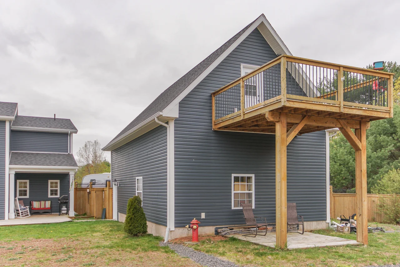 1563 Sarah Dr - Coldbrook-1046.jpg