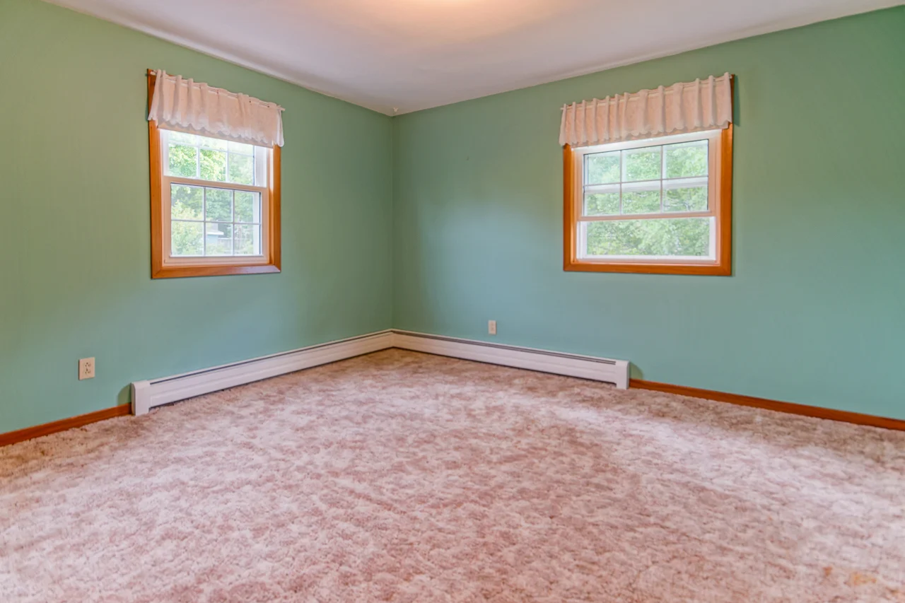 9 Henry St - Kentville-1035.jpg