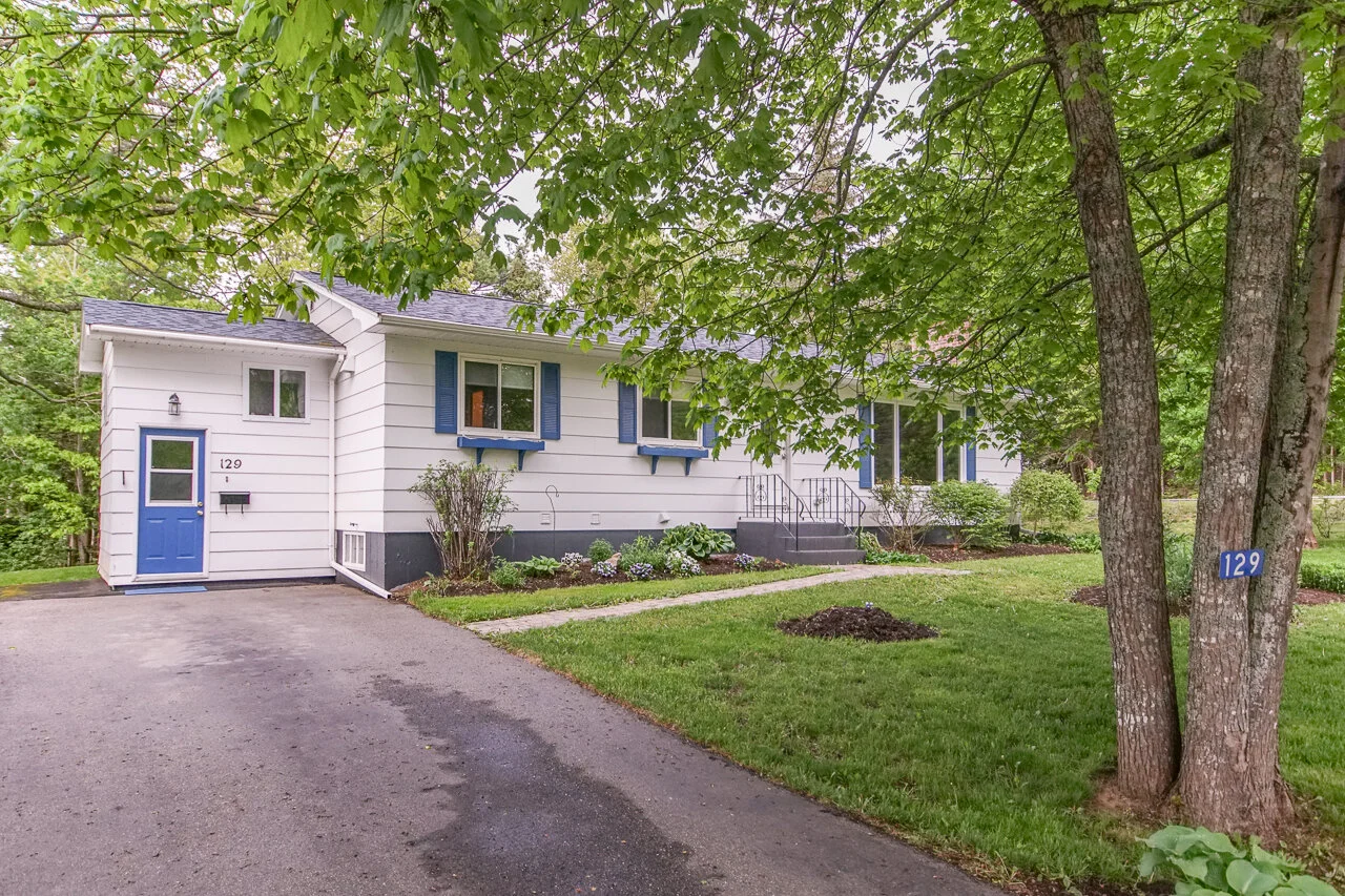 129 Minas Cres - New Minas-1059.jpg