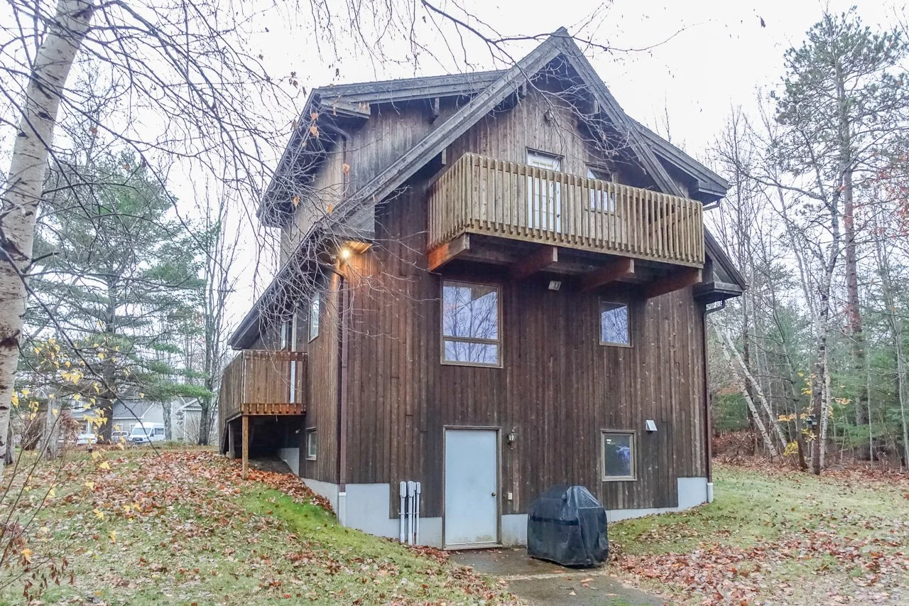 133 Ritson Ave - Cambridge-139.jpg