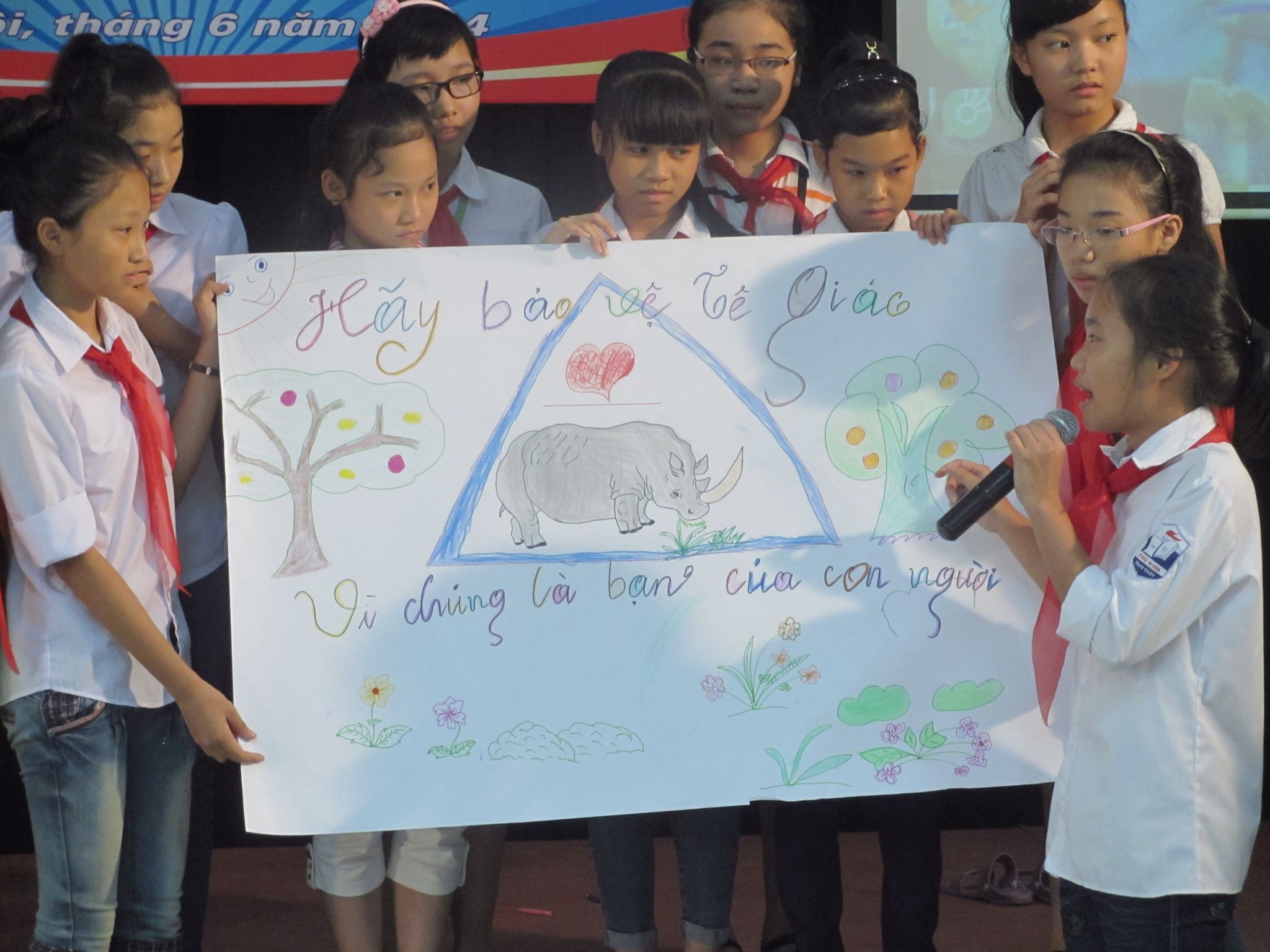 Picture: The launching event in Le Duan school