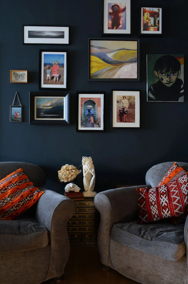 Interior image by Anna Starmer, Wall colour Railings by Farrow and Ball