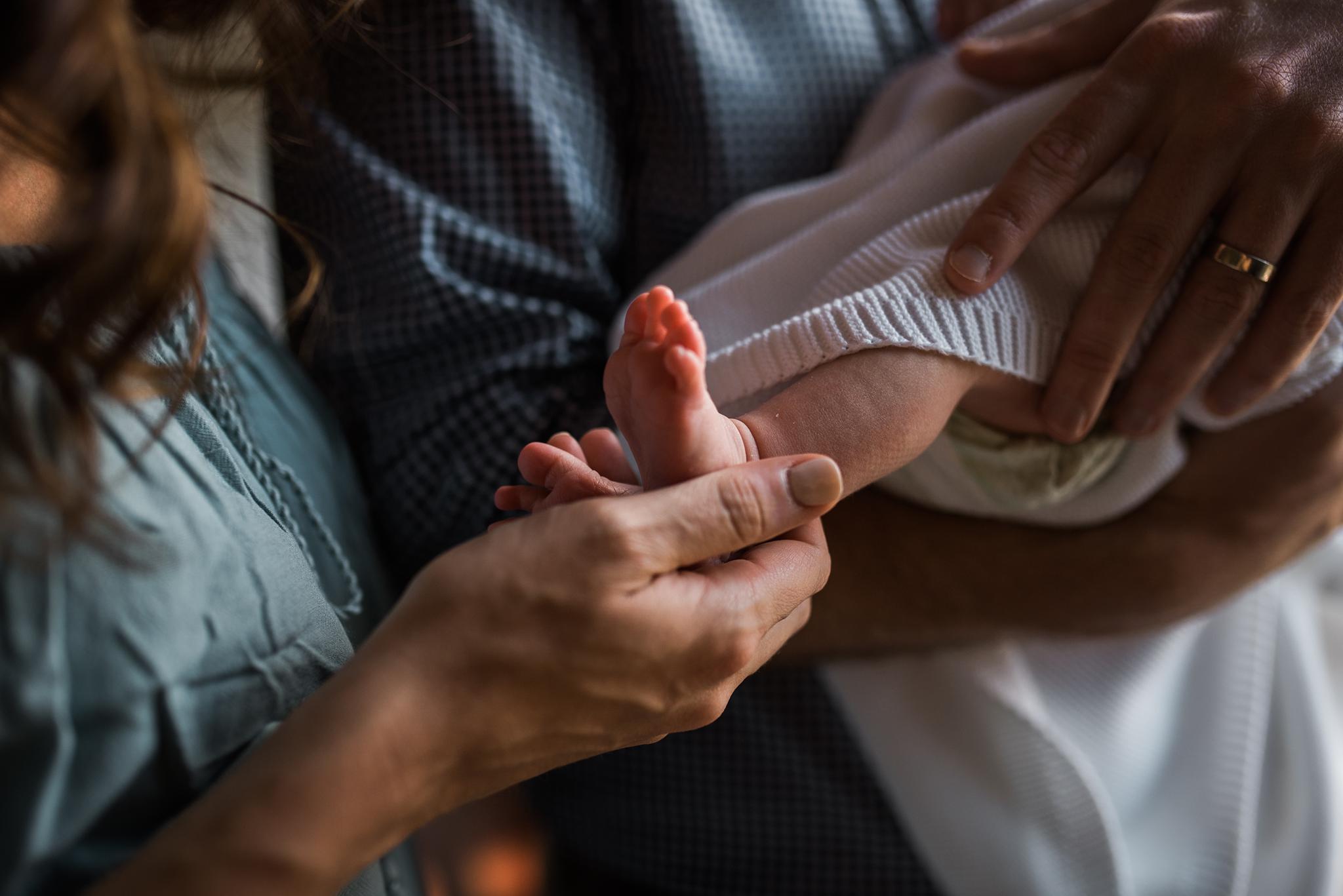 Family Newborn Lifestyle Photography Pittsburgh Rachel Rossetti_0018.jpg