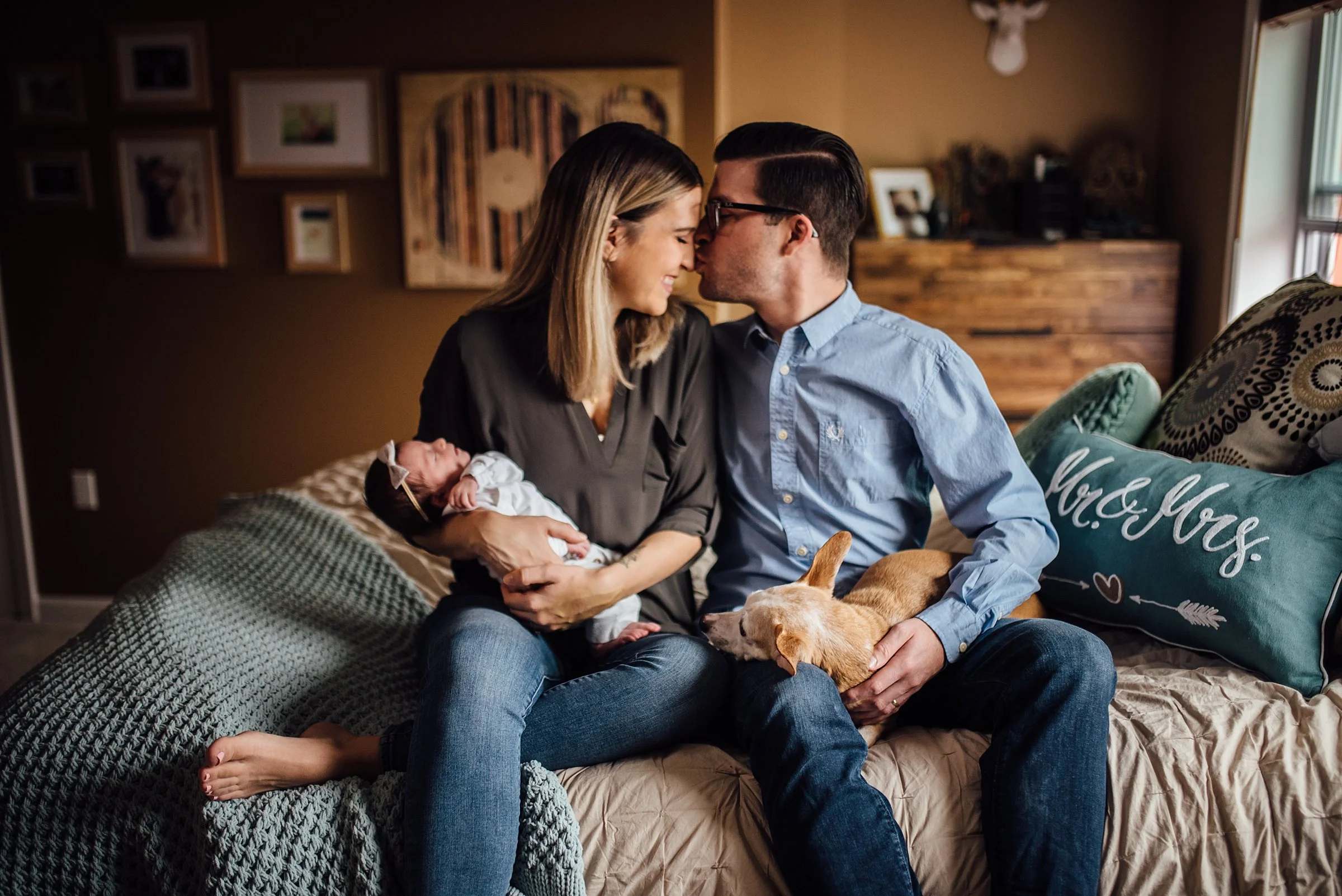Newborn Lifestyle Photography Pittsburgh Lawrenceville Rachel Rossetti_0467.jpg