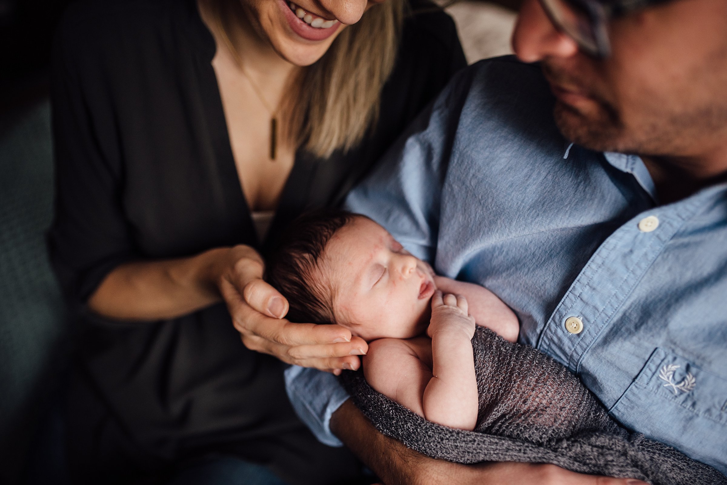 Newborn Lifestyle Photography Pittsburgh Lawrenceville Rachel Rossetti_0507.jpg