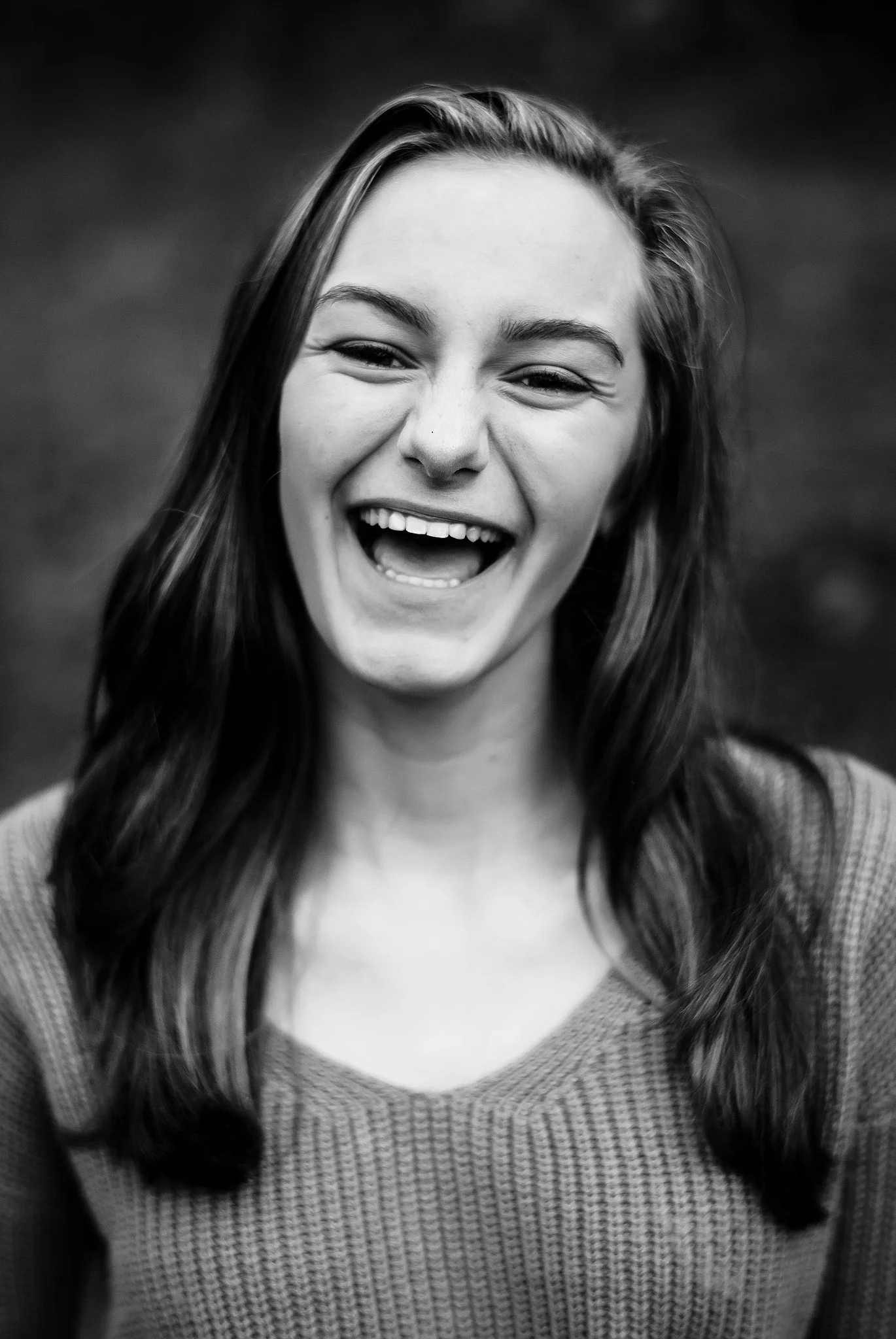 black and white personality senior session