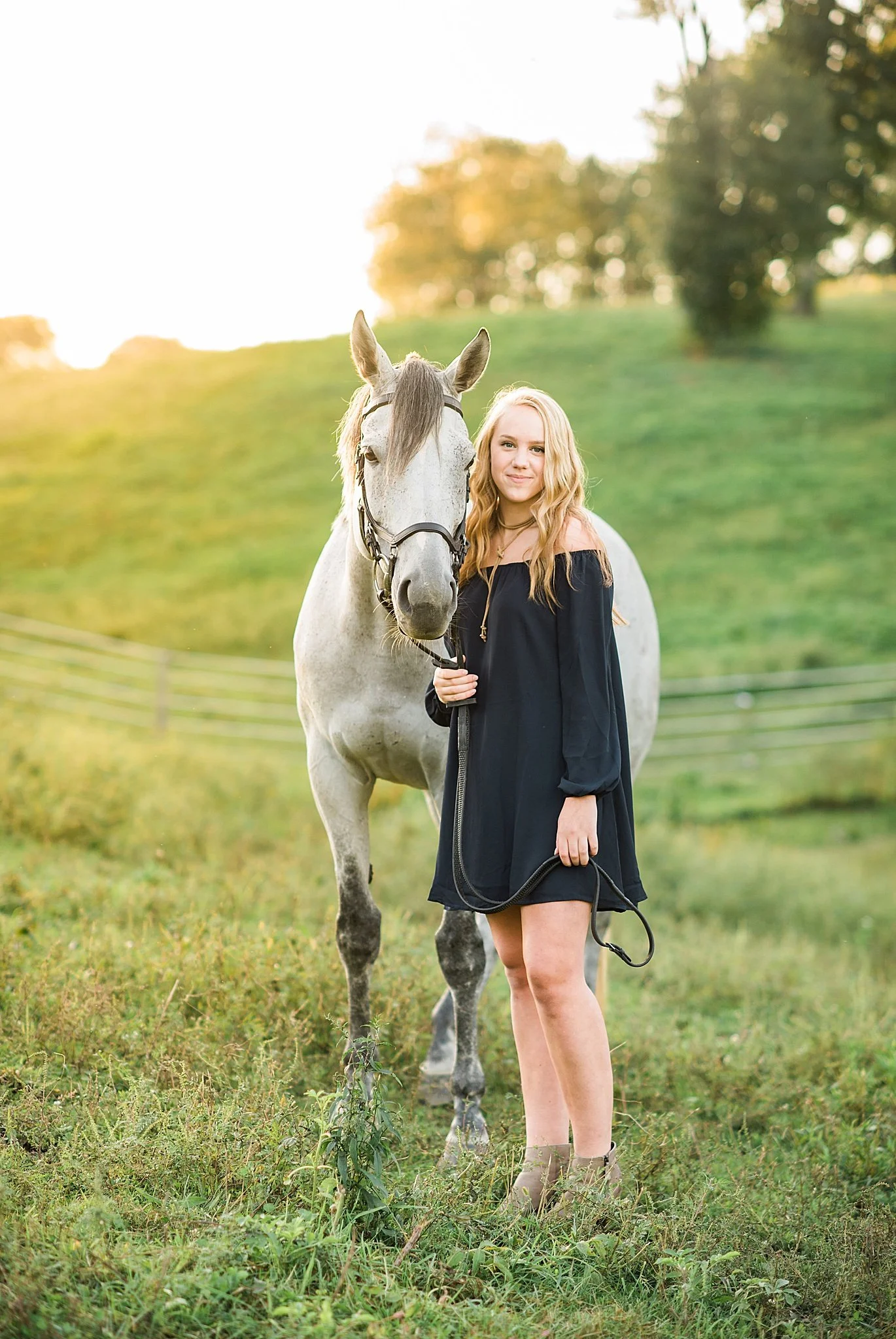 Senior photos with girl and horse