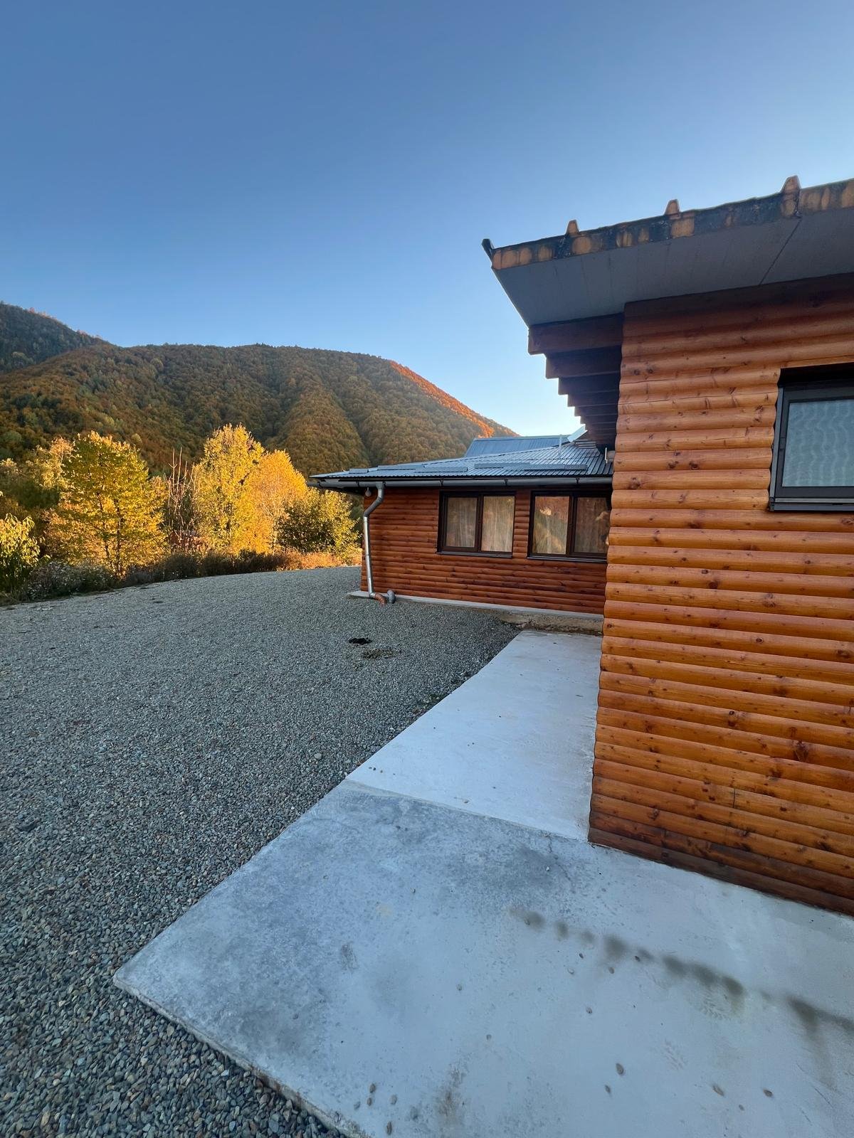 606b90ab-e690-4361-8530-87ac97842426 (1).jpg