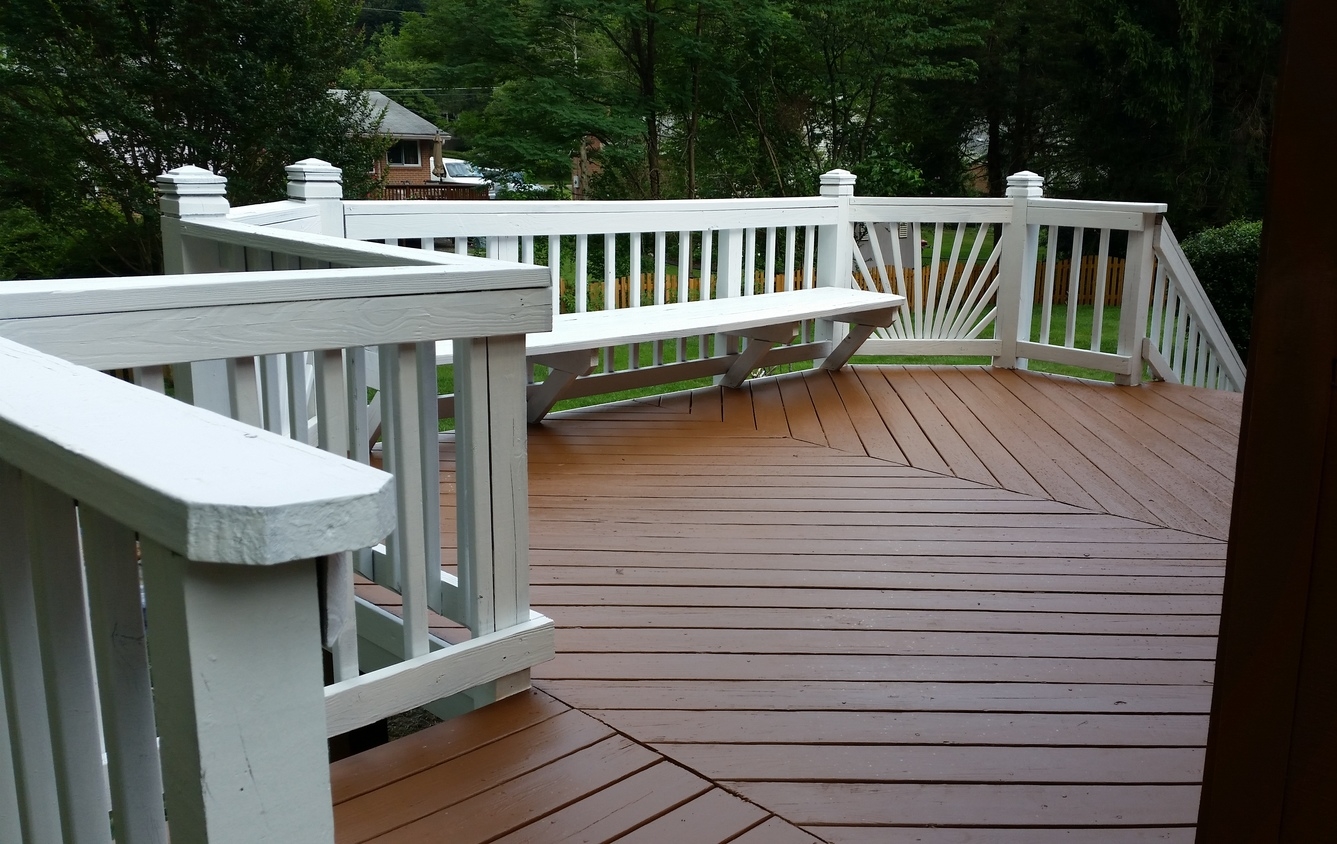 Deck Staining Service Prices