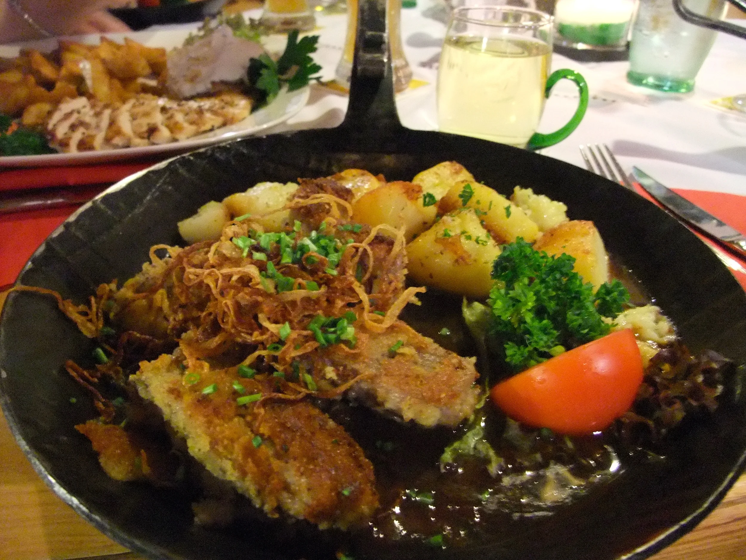 A Welcoming Atmosphere at Ochs'n Willi