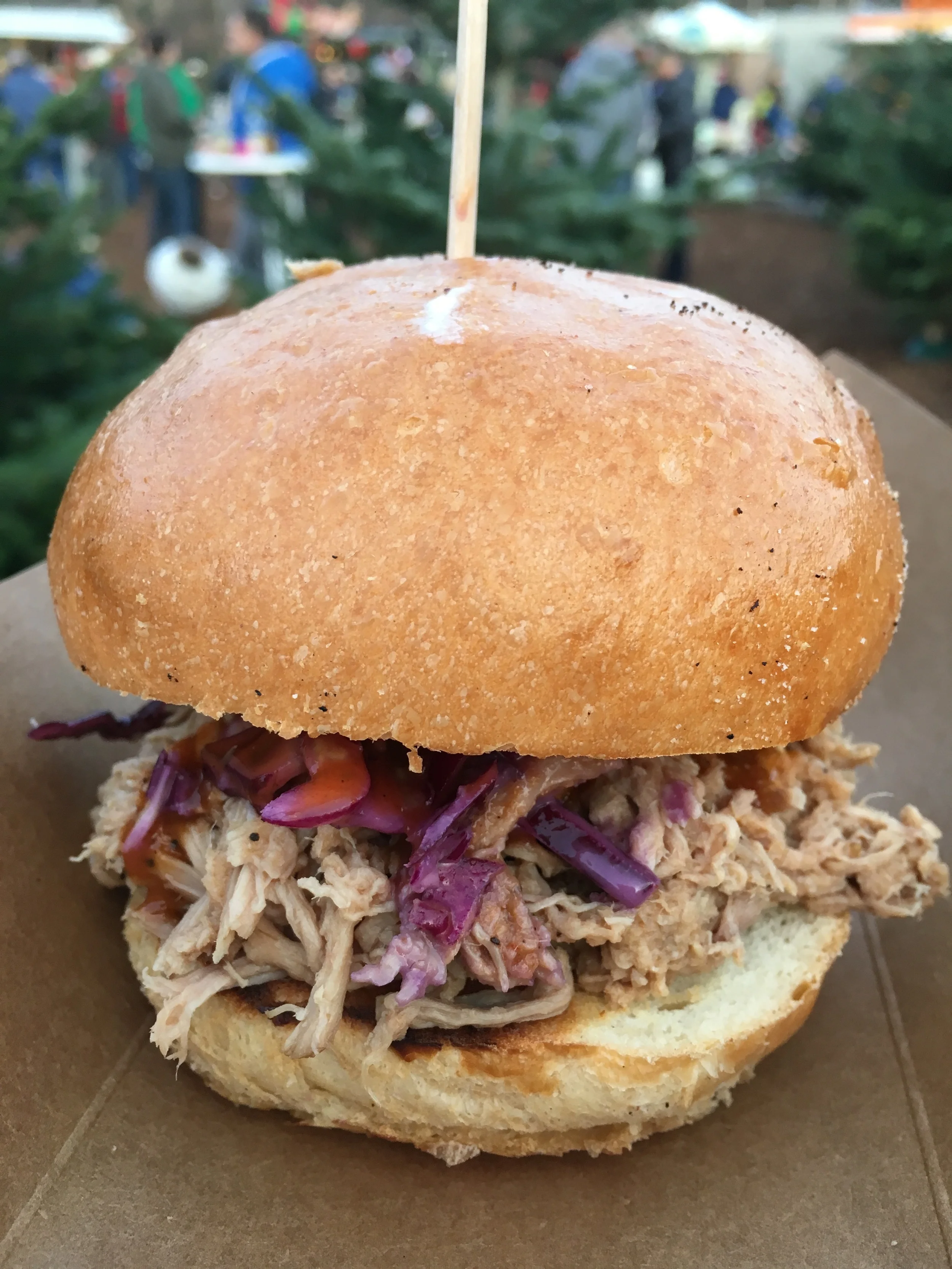 More Great Street Food at Gaumenfreude's Großer Foodtruck Weihnachtsmarkt