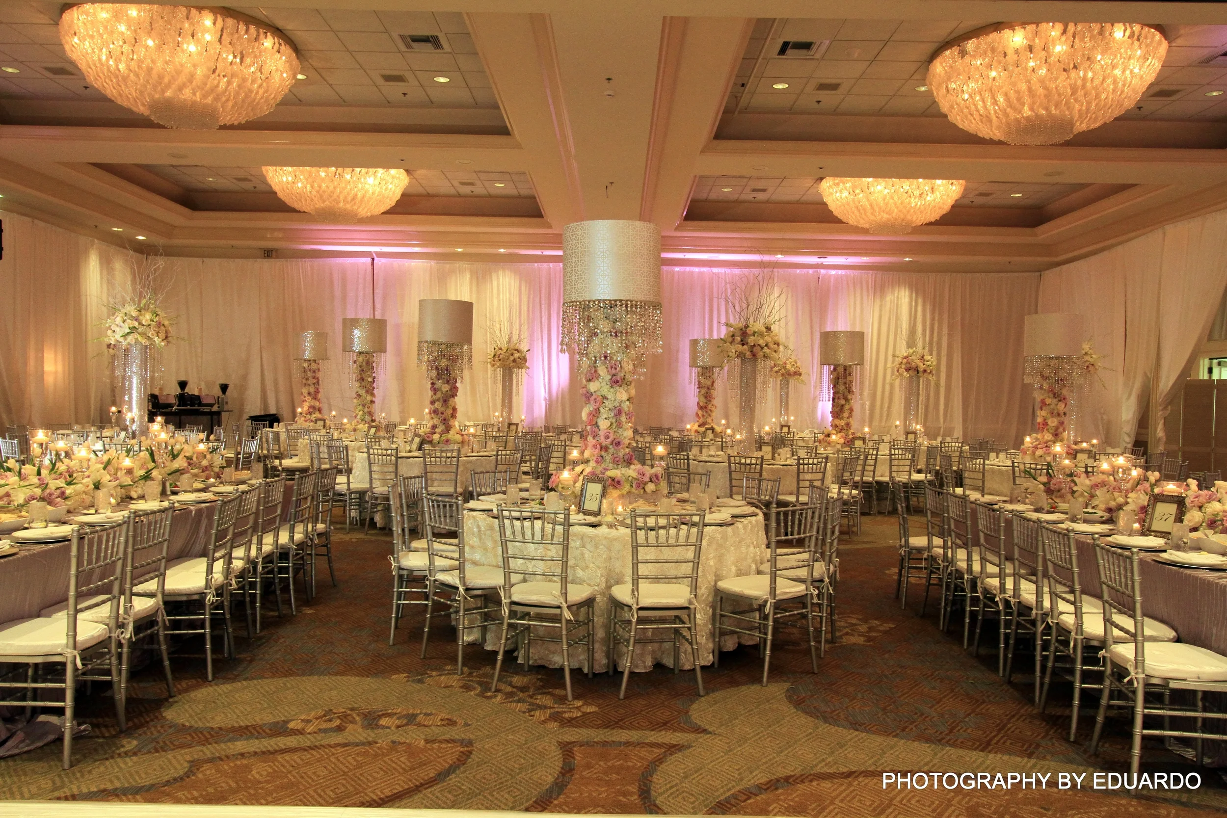 27_Lush reception decor.JPG
