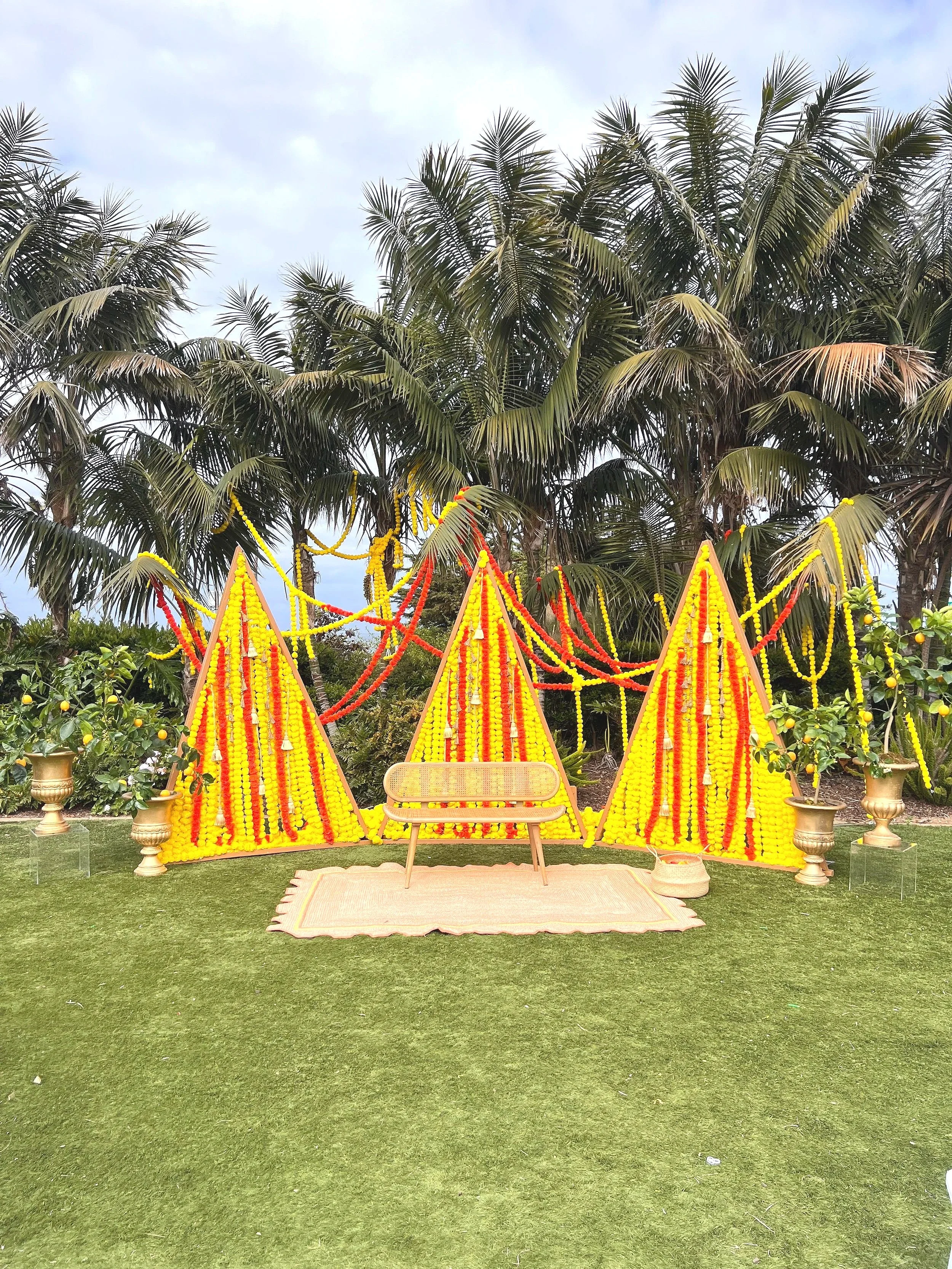 Haldi backdrop | Triangle Haldi backdrop 