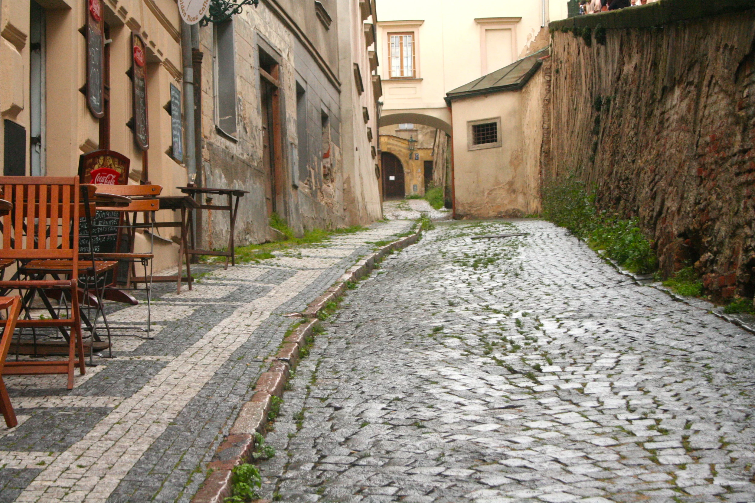 The Way to the Castle