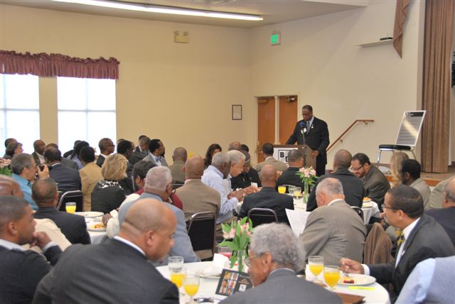 Breakfast Group Board Member Bob Harvey introduces Dr. Michael Eric Dyson as keynote speaker at the Annual Law Enforcement Meeting (June 2013)