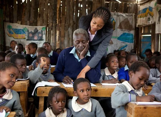 Oliver-Litondo-and-Naomie-Harris-in-The-First-Grader.jpg