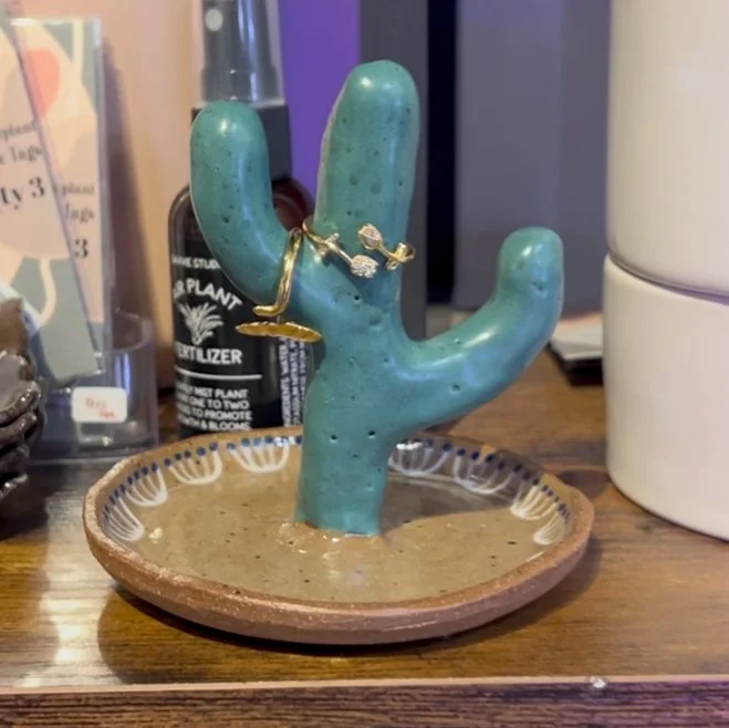 ring-holder-2.jpg