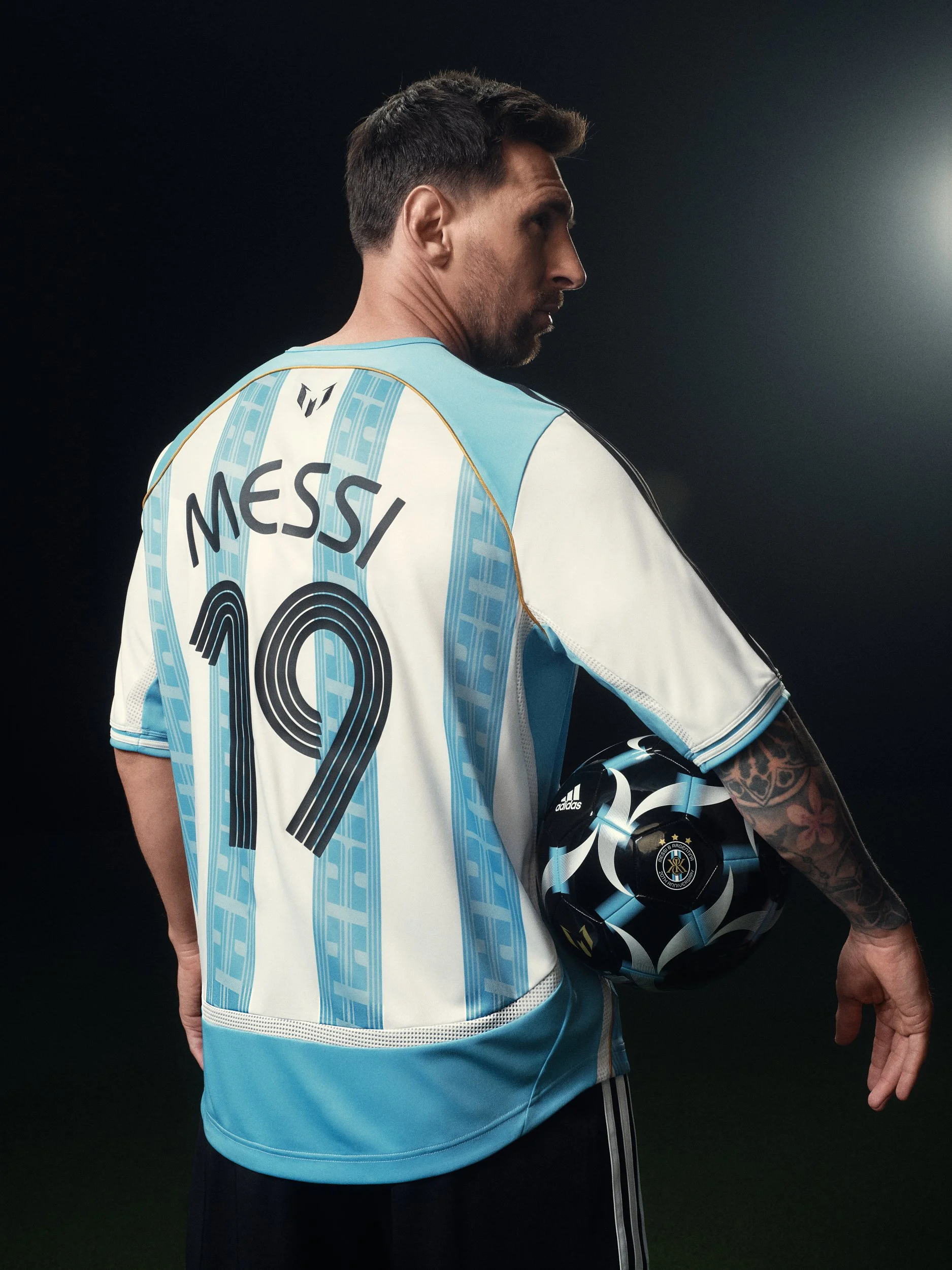 2026_KITH_MESSI_ADIDAS_MD_LOOK01_SET2_0092.jpg