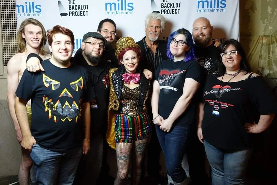 group2.jpg