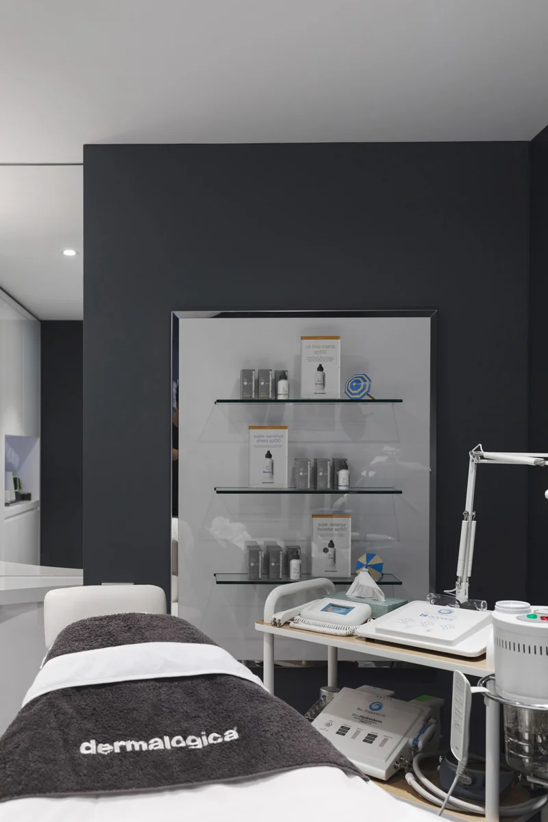 2017-Dermalogica-Melbourne-Retailstore-37.jpg